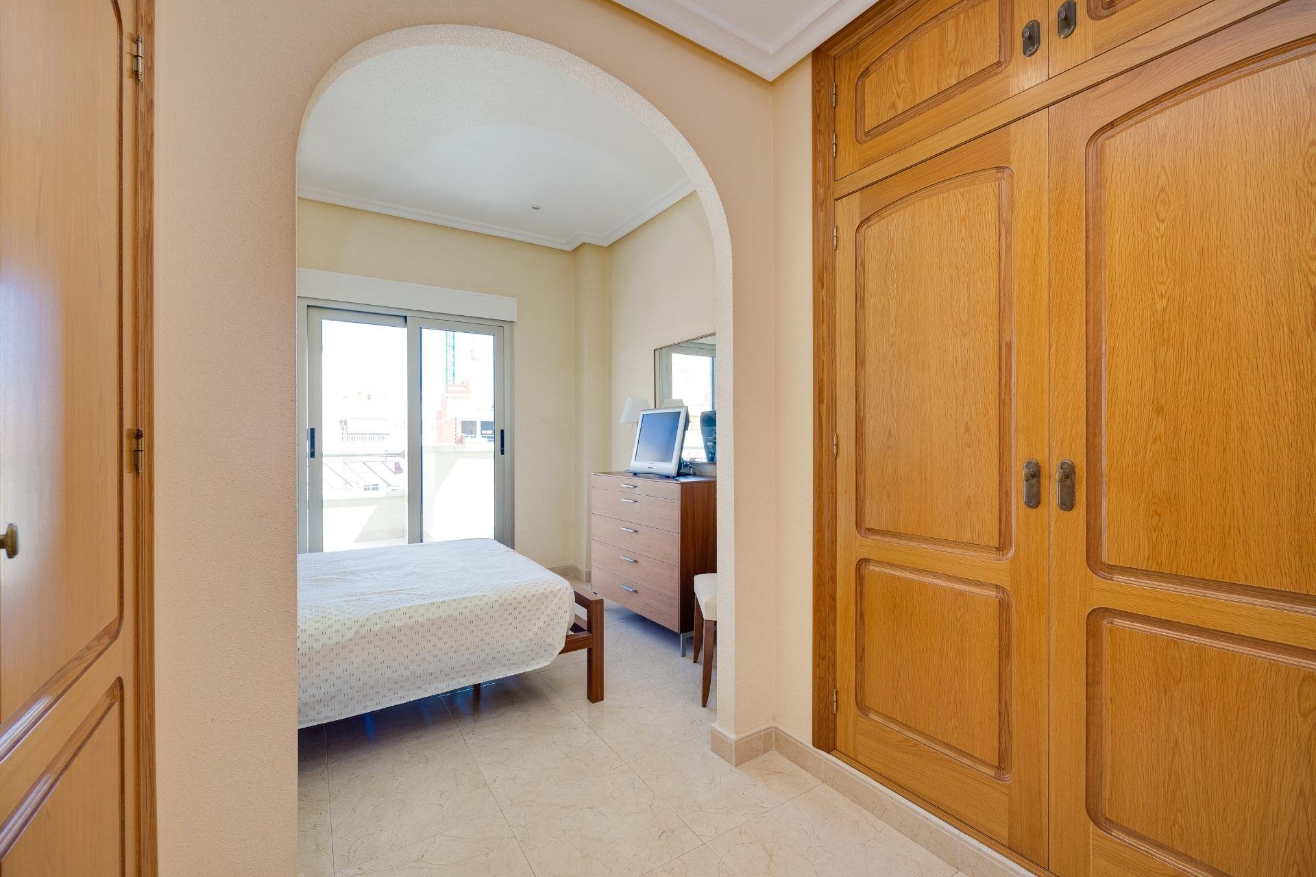 Wiederverkauf - Wohnung -
Torrevieja - Paseo Maritimo