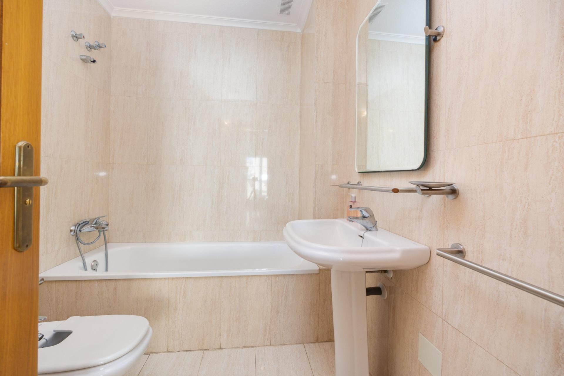 Wiederverkauf - Wohnung -
Torrevieja - Paseo Maritimo