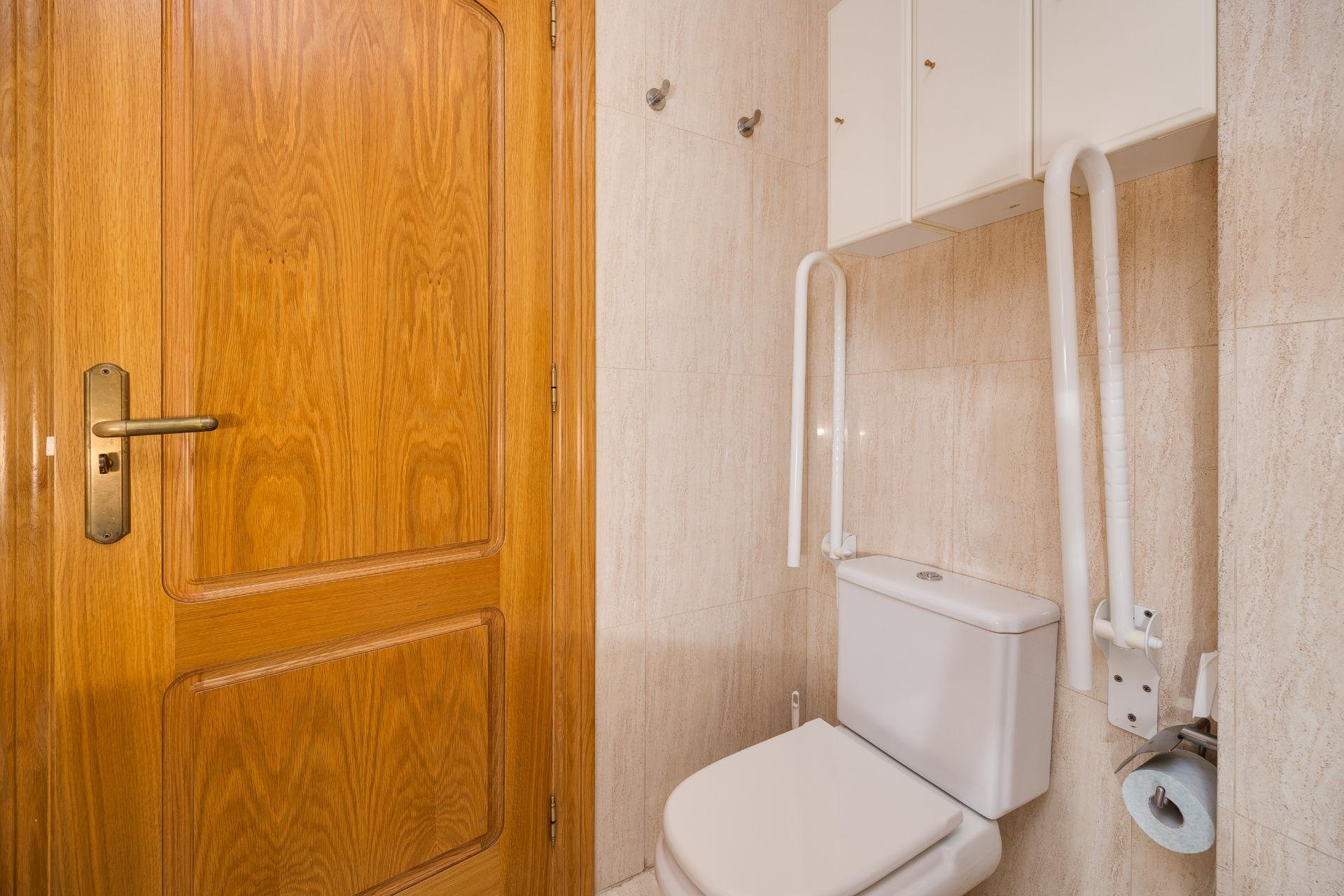 Wiederverkauf - Wohnung -
Torrevieja - Paseo Maritimo