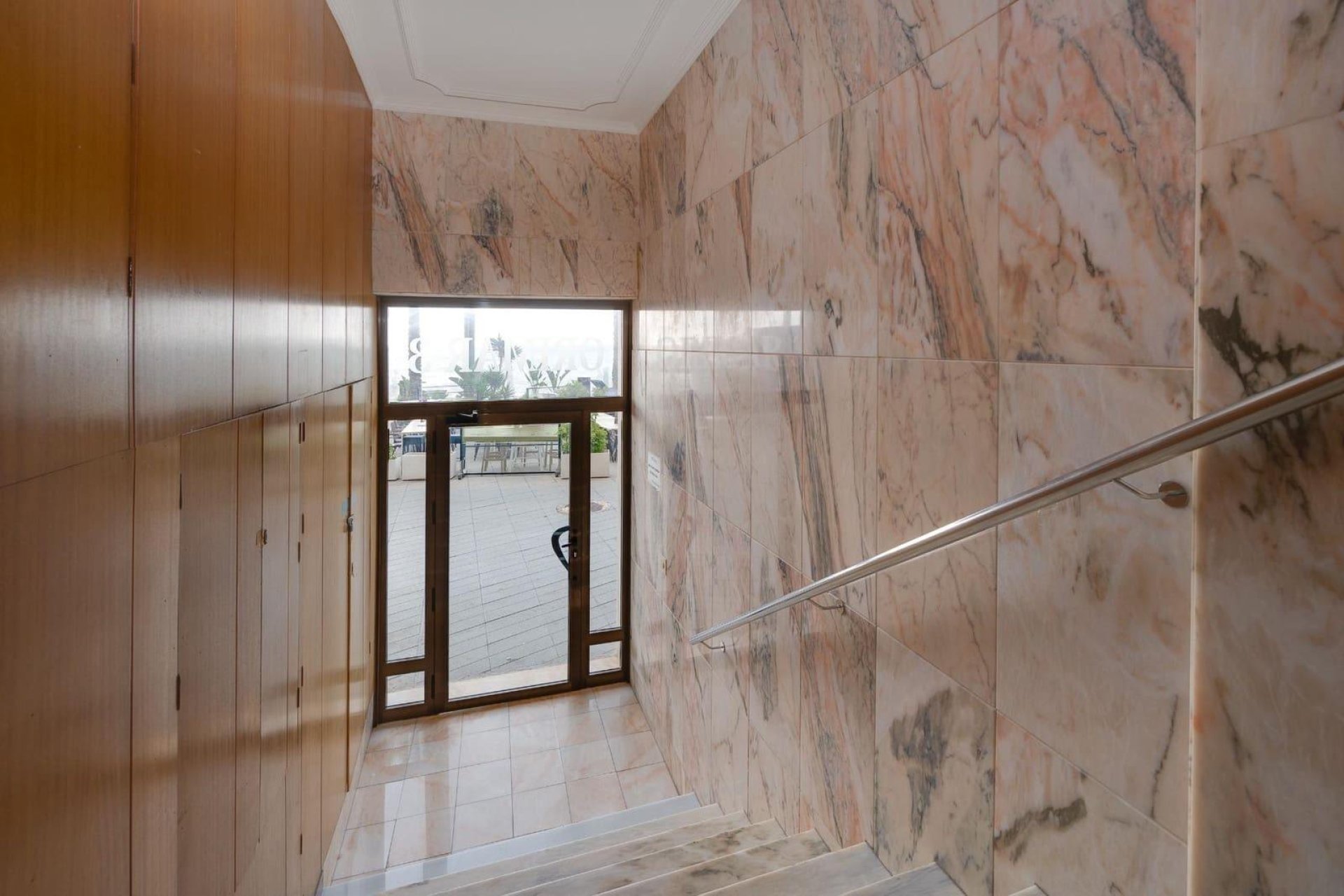 Wiederverkauf - Wohnung -
Torrevieja - Paseo Maritimo