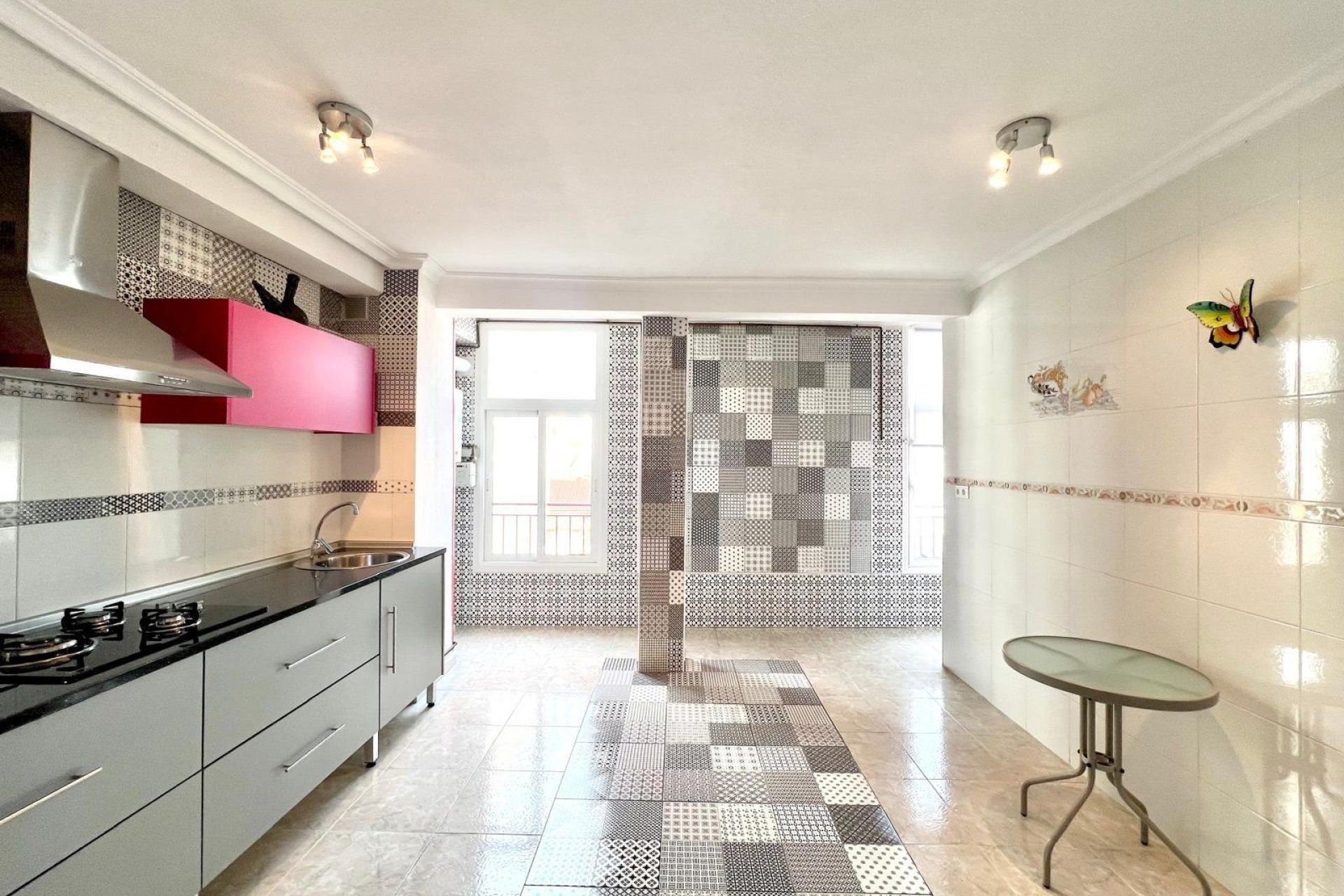 Wiederverkauf - Wohnung -
Torrevieja - Paseo Maritimo