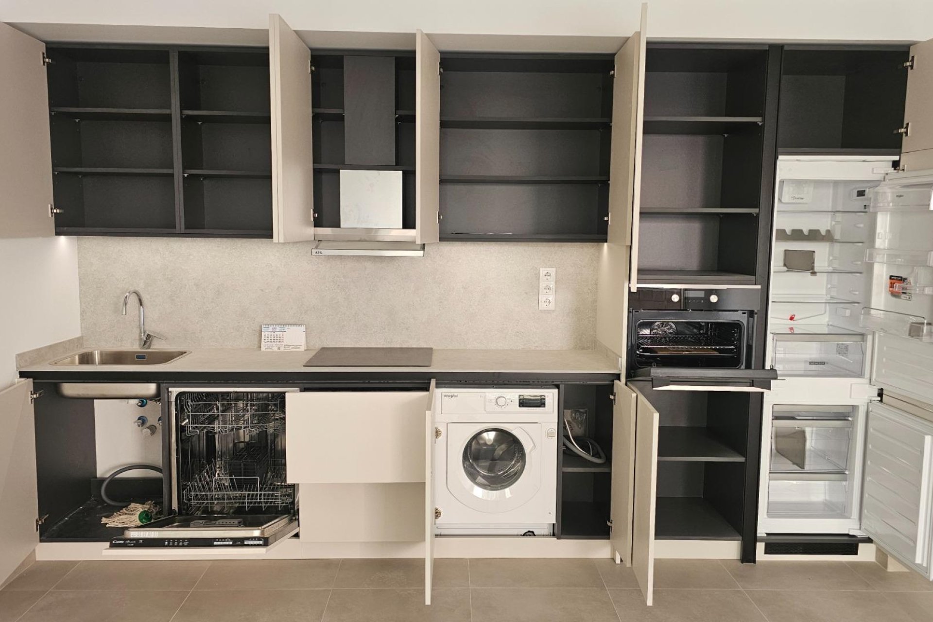 Wiederverkauf - Wohnung -
Torrevieja - Paseo Maritimo