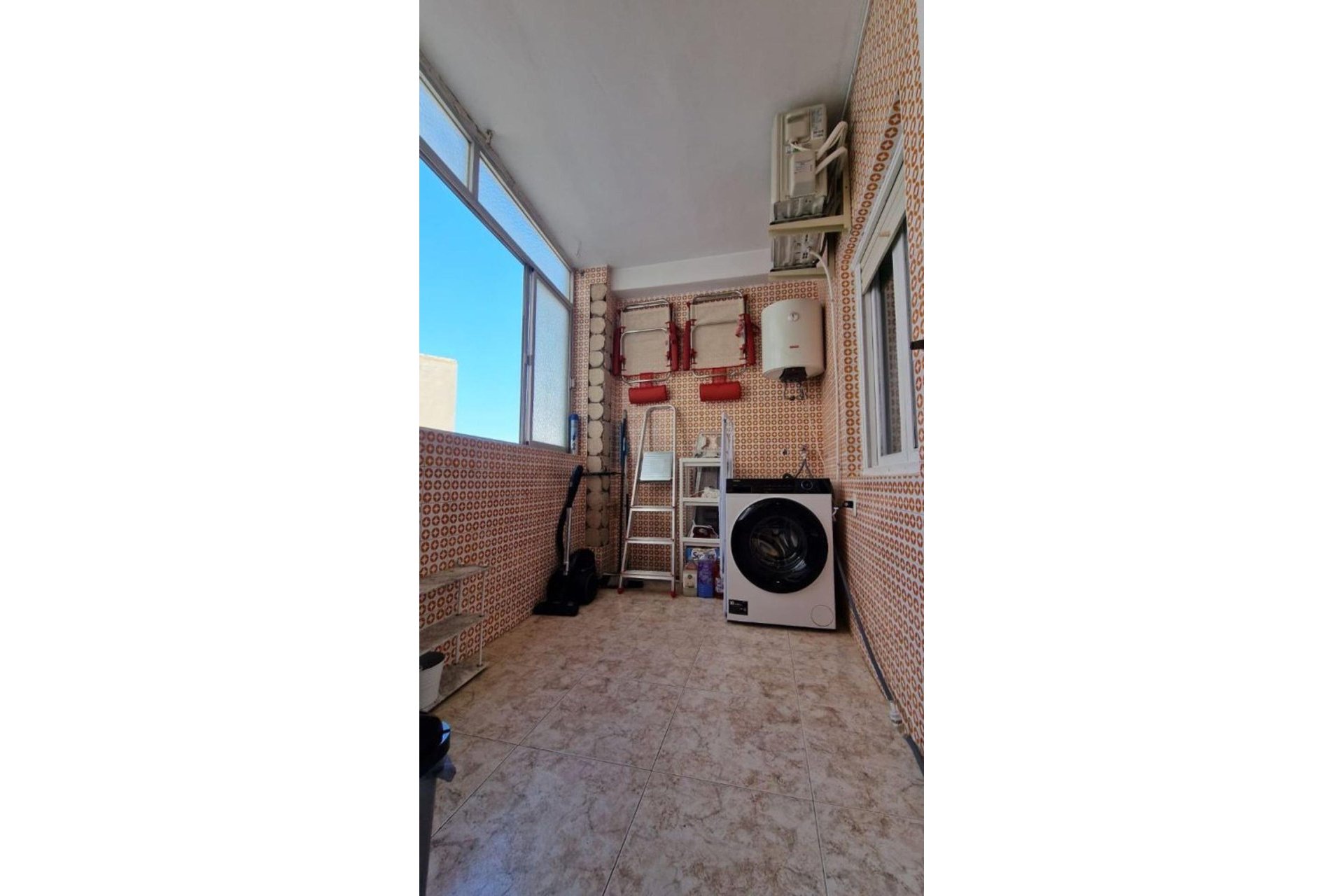 Wiederverkauf - Wohnung -
Torrevieja - Playa de los Locos