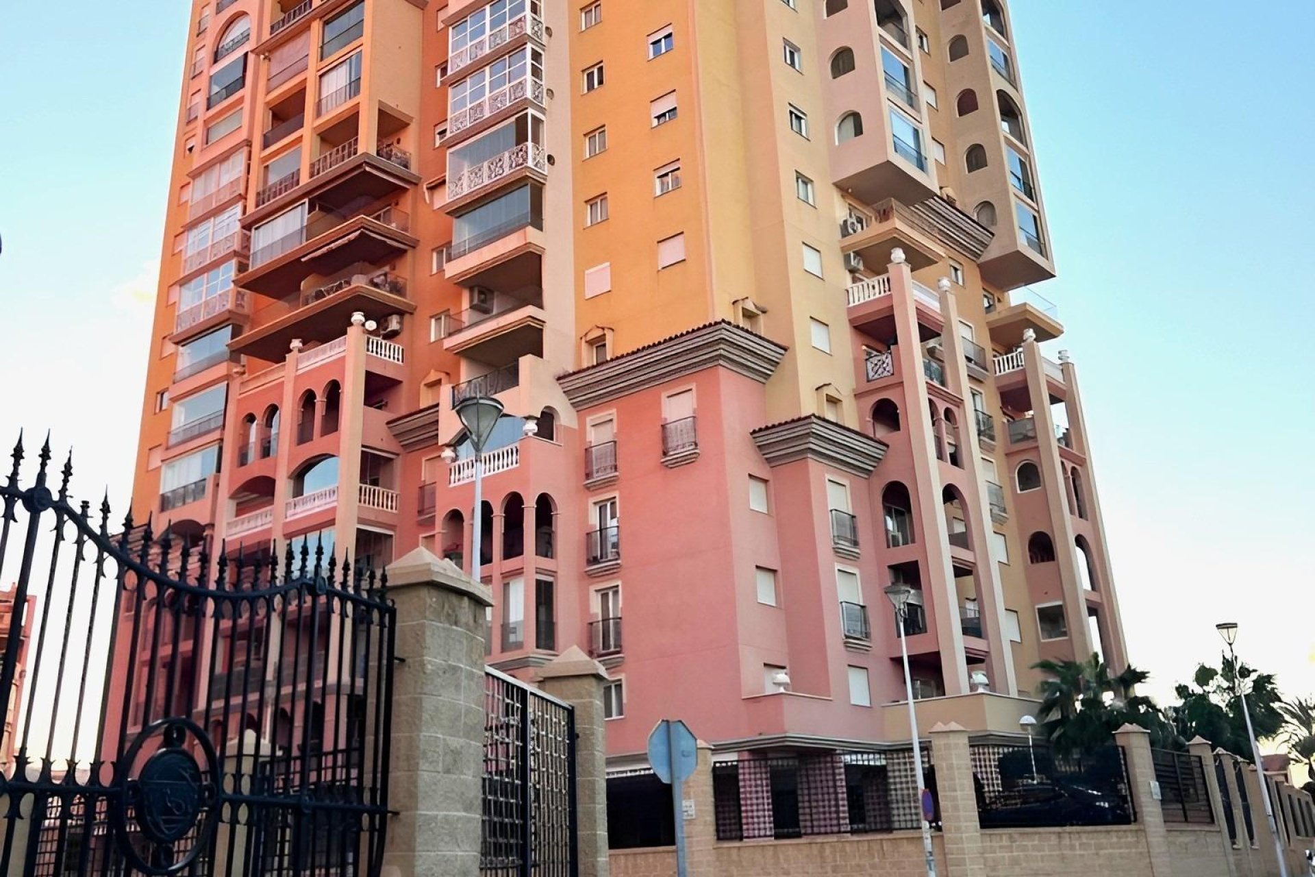 Wiederverkauf - Wohnung -
Torrevieja - Playa de los Locos