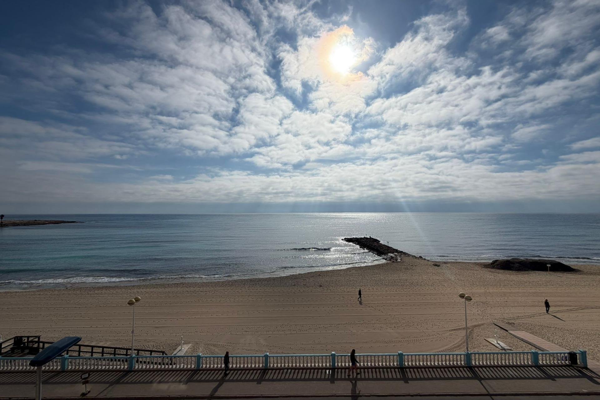 Wiederverkauf - Wohnung -
Torrevieja - Playa de los Locos