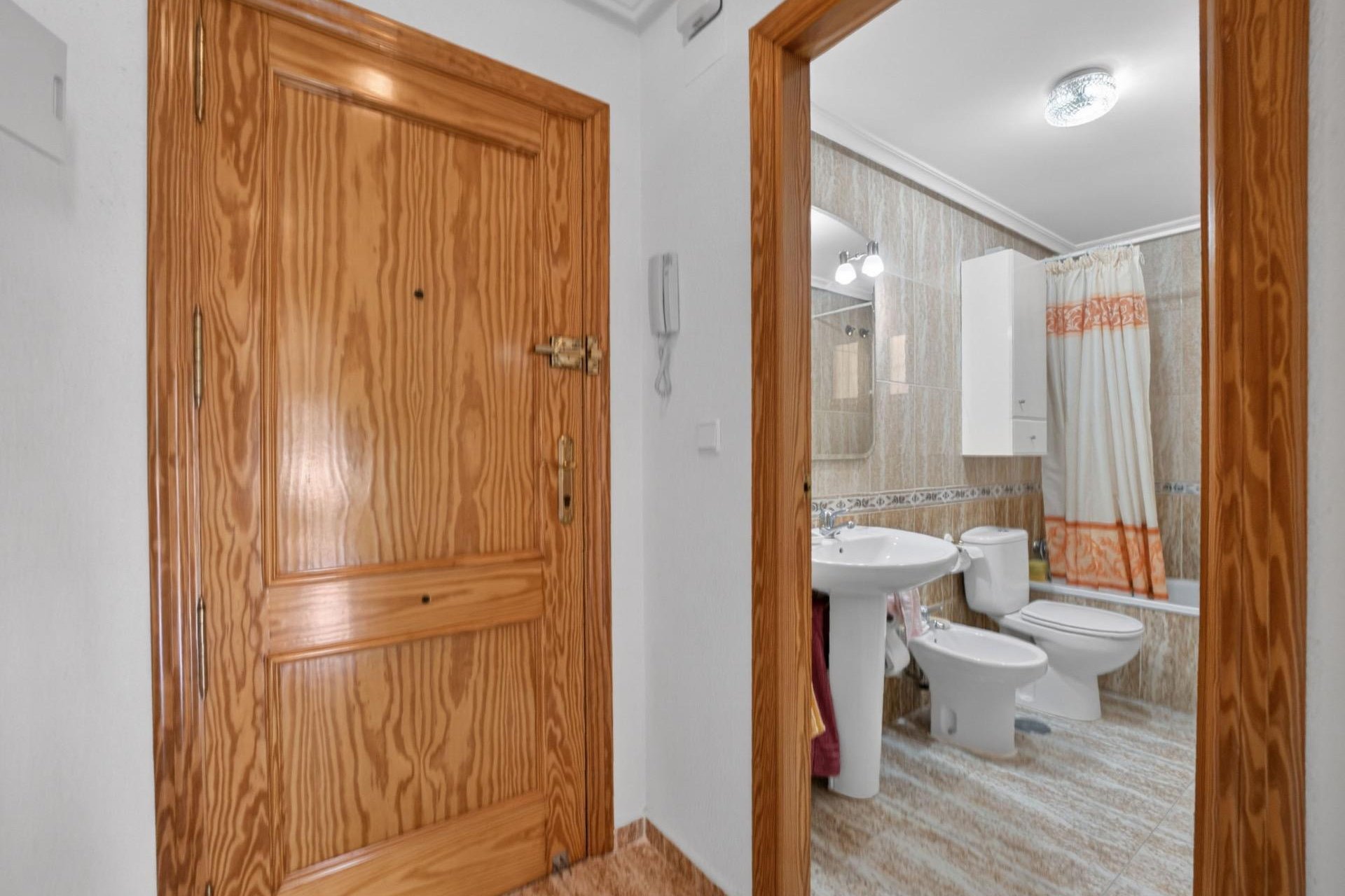 Wiederverkauf - Wohnung -
Torrevieja - Playa de los Locos