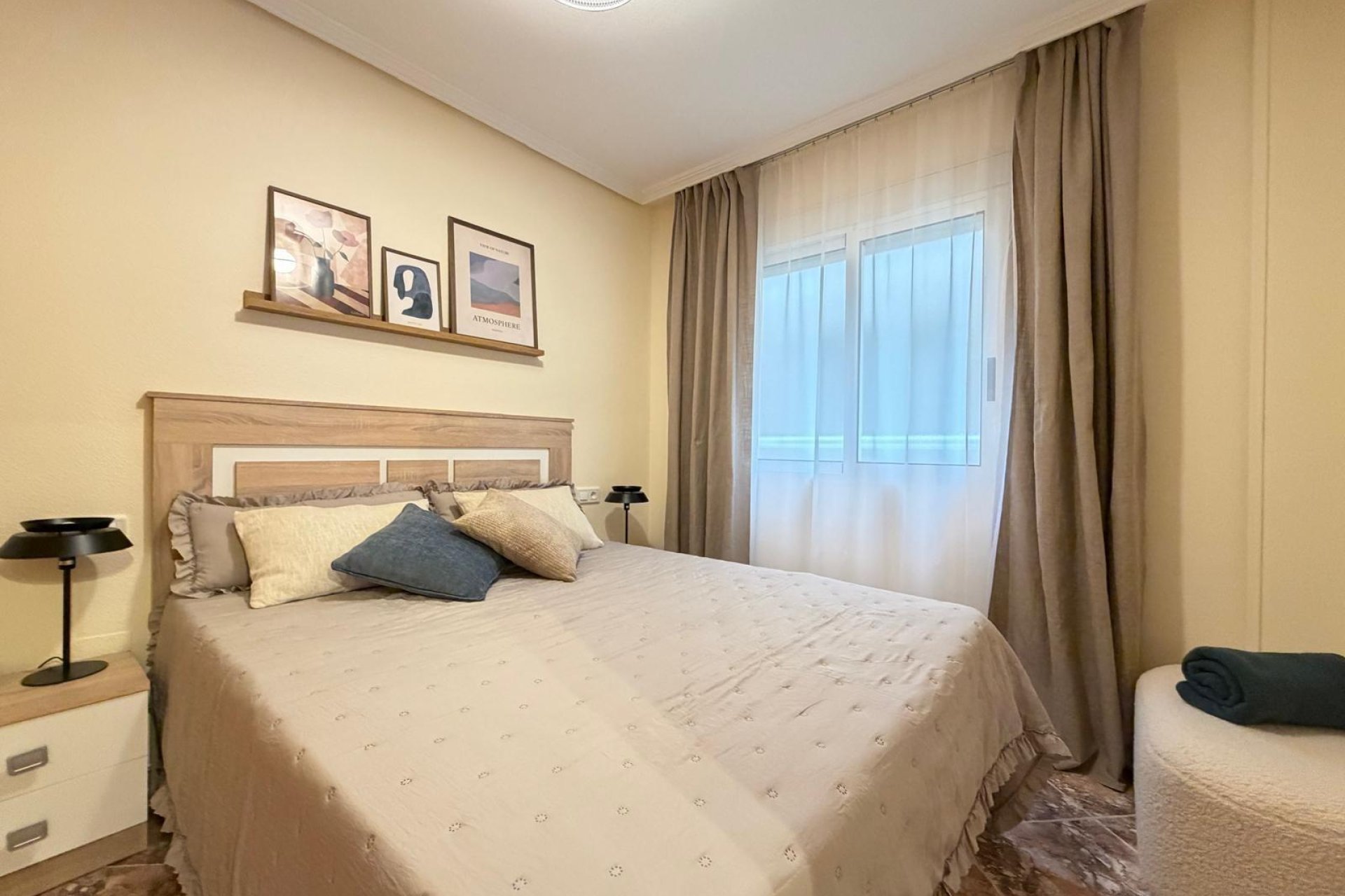 Wiederverkauf - Wohnung -
Torrevieja - Playa de los Locos