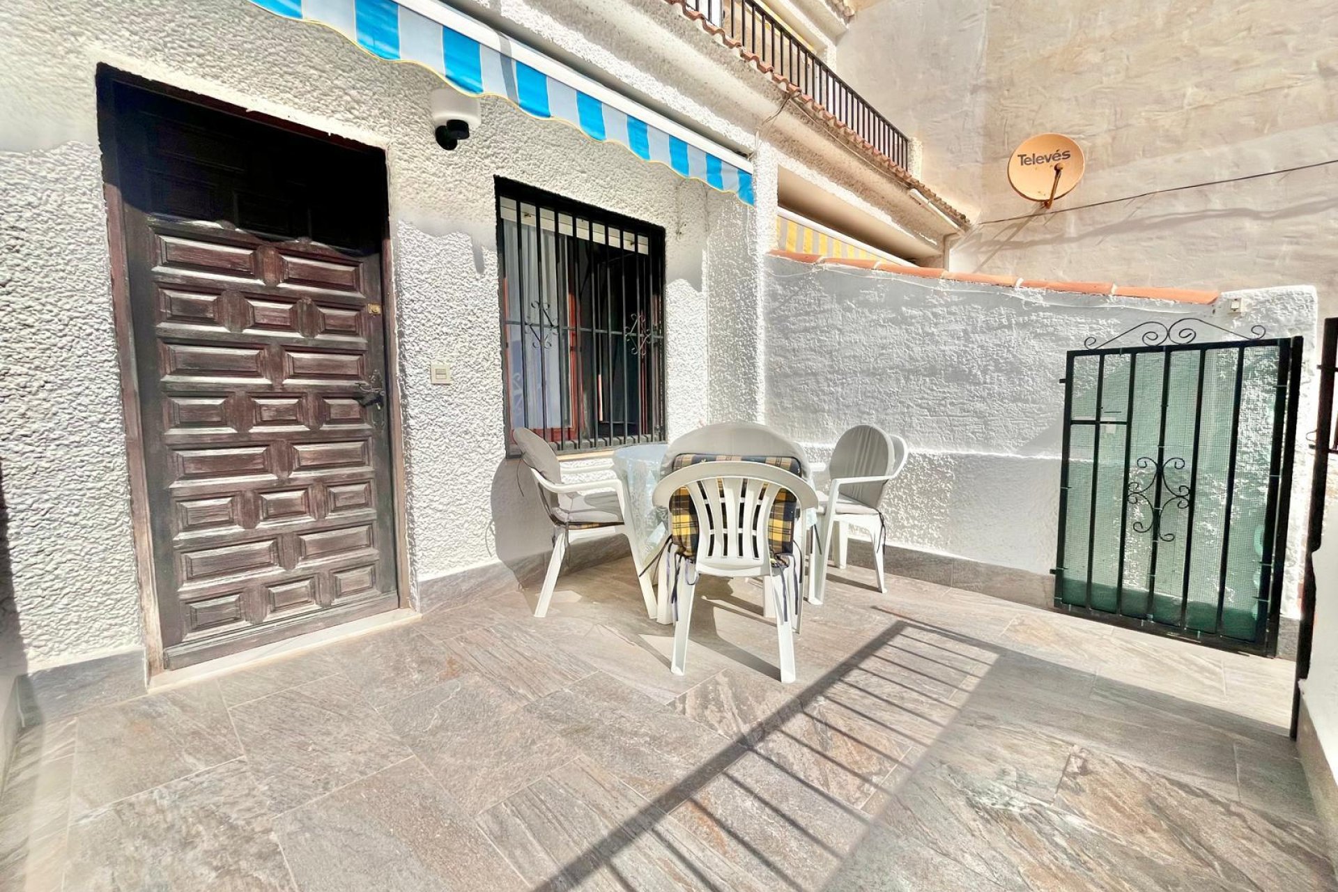 Wiederverkauf - Wohnung -
Torrevieja - Playa de los Locos