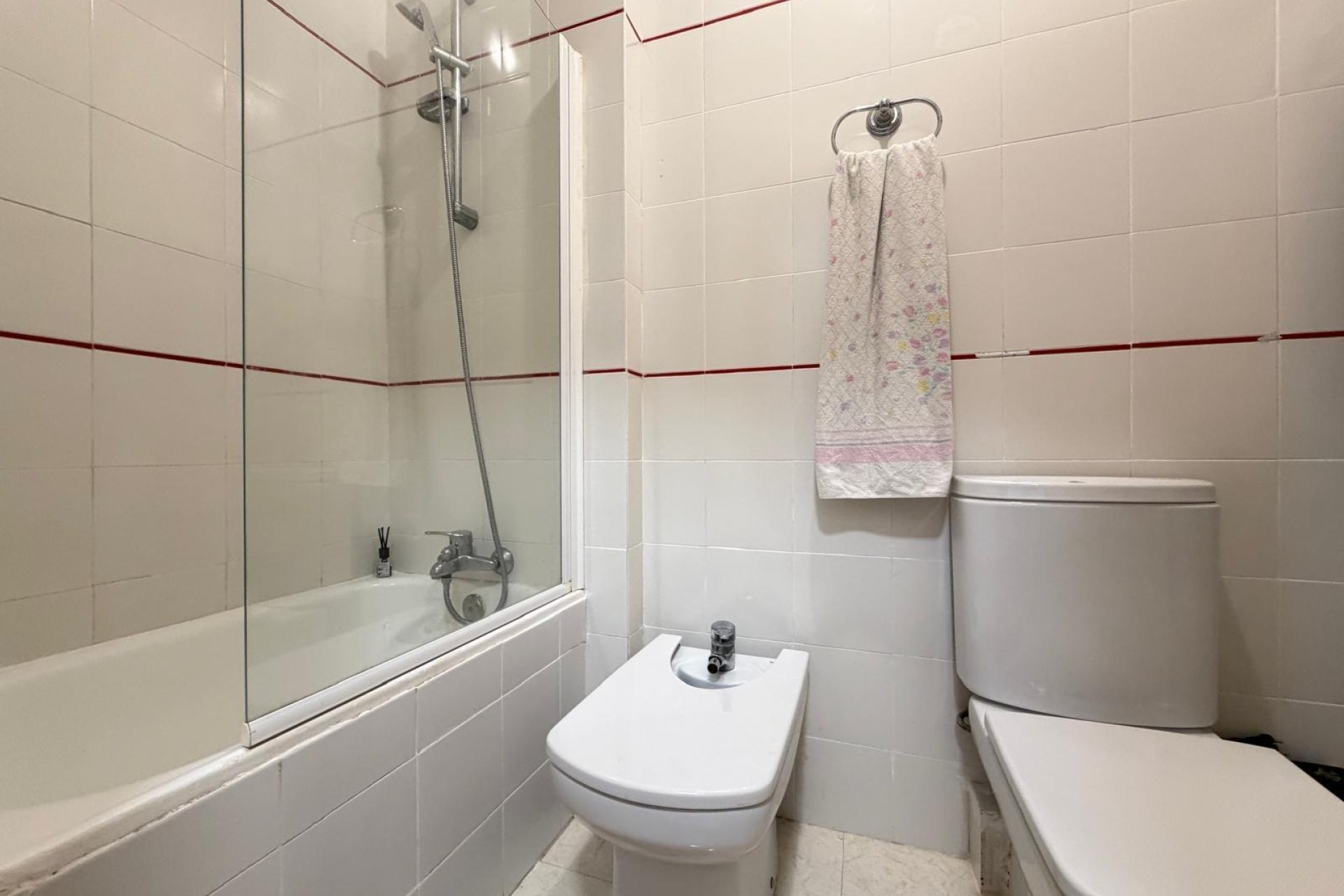Wiederverkauf - Wohnung -
Torrevieja - Playa de los Locos