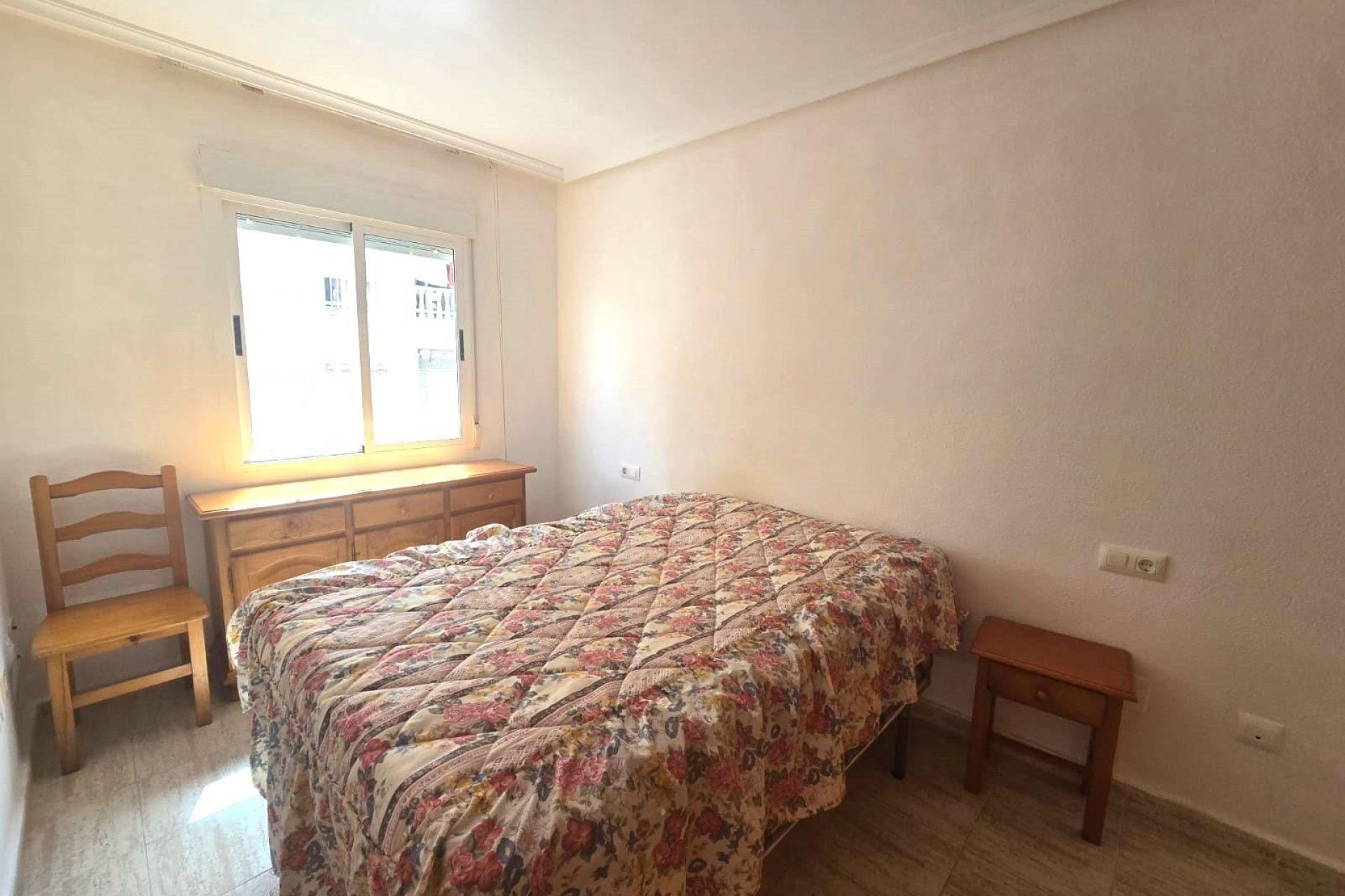 Wiederverkauf - Wohnung -
Torrevieja - Playa de los Locos