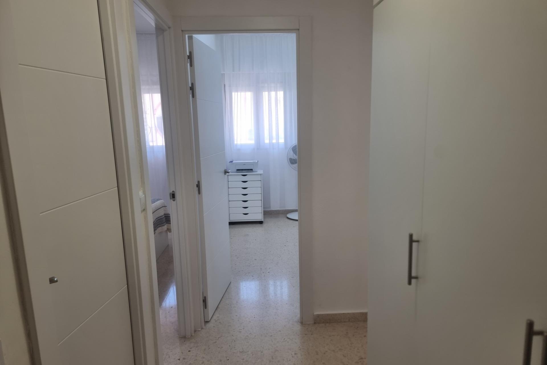 Wiederverkauf - Wohnung -
Torrevieja - Playa de los Locos