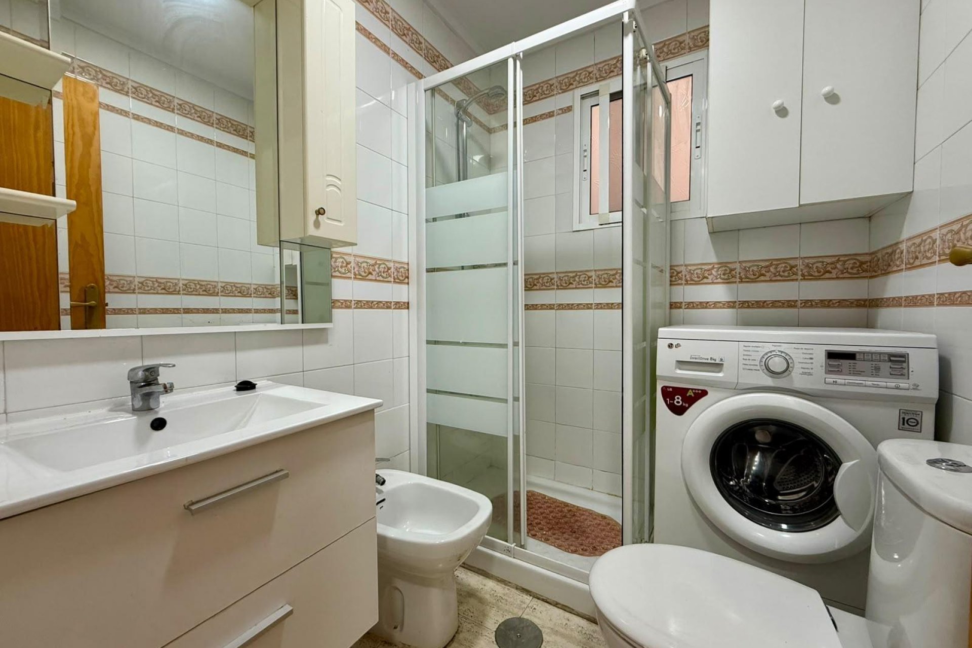 Wiederverkauf - Wohnung -
Torrevieja - Playa de los Locos