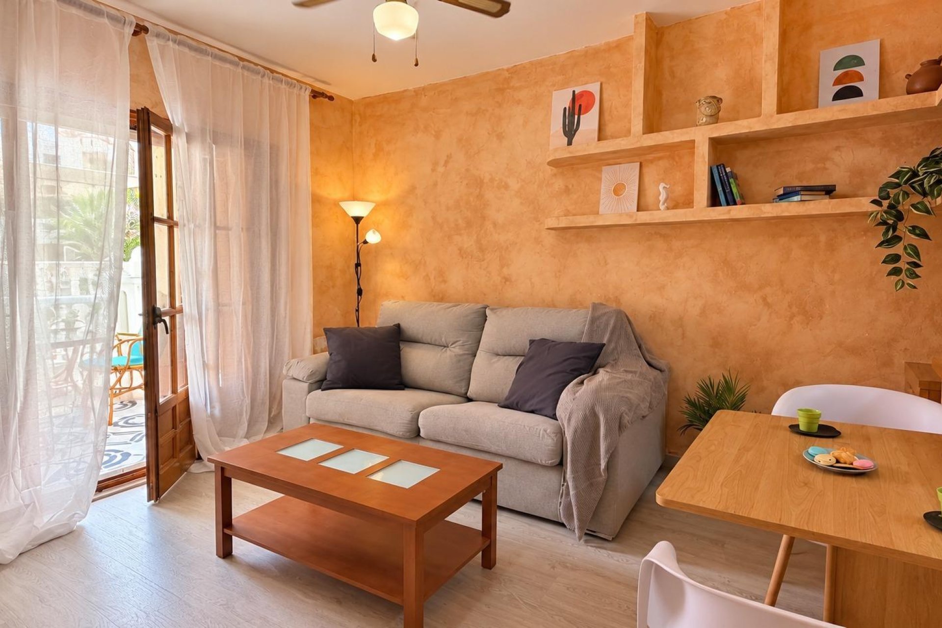 Wiederverkauf - Wohnung -
Torrevieja - Playa de los Locos