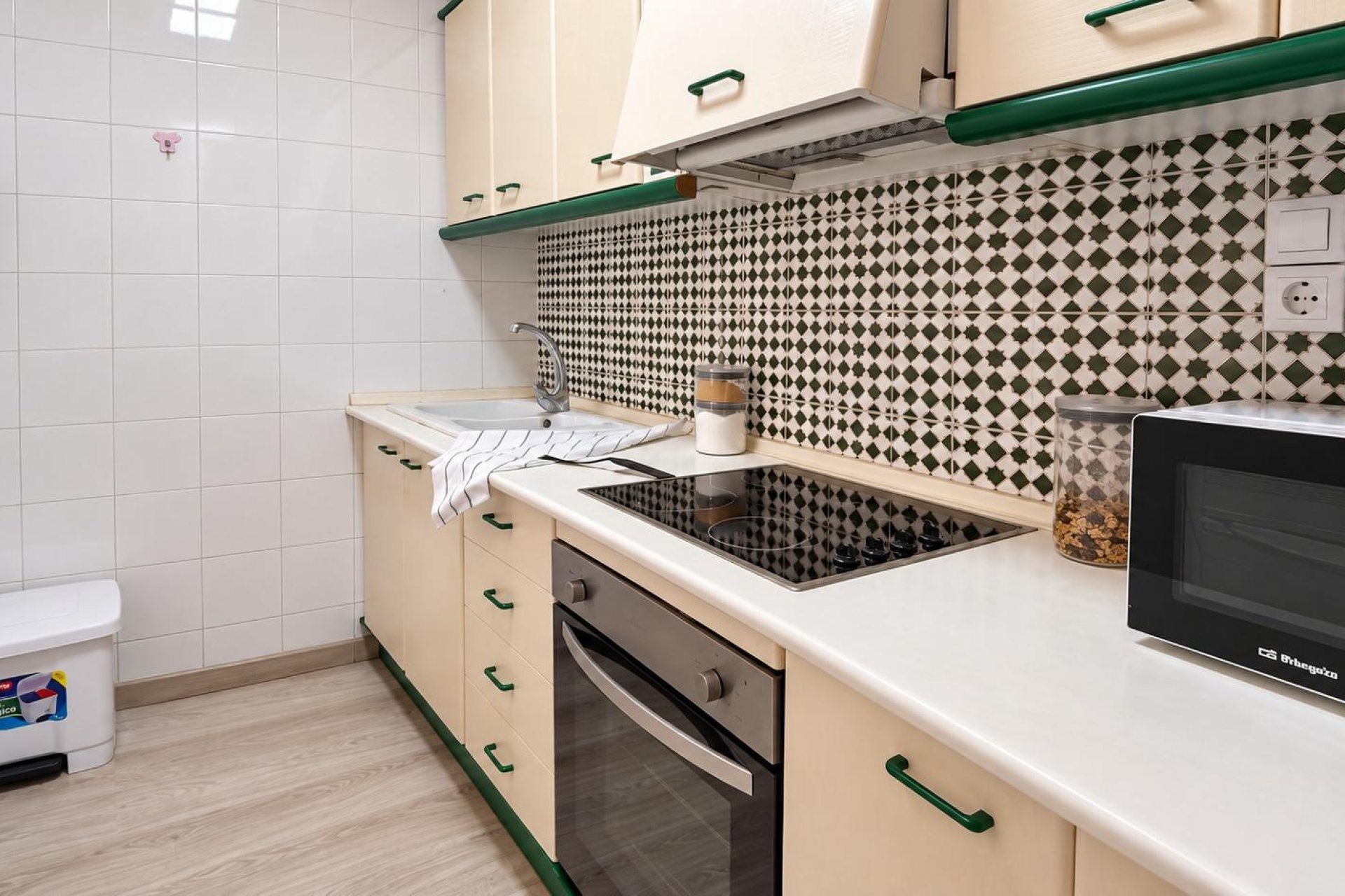 Wiederverkauf - Wohnung -
Torrevieja - Playa de los Locos