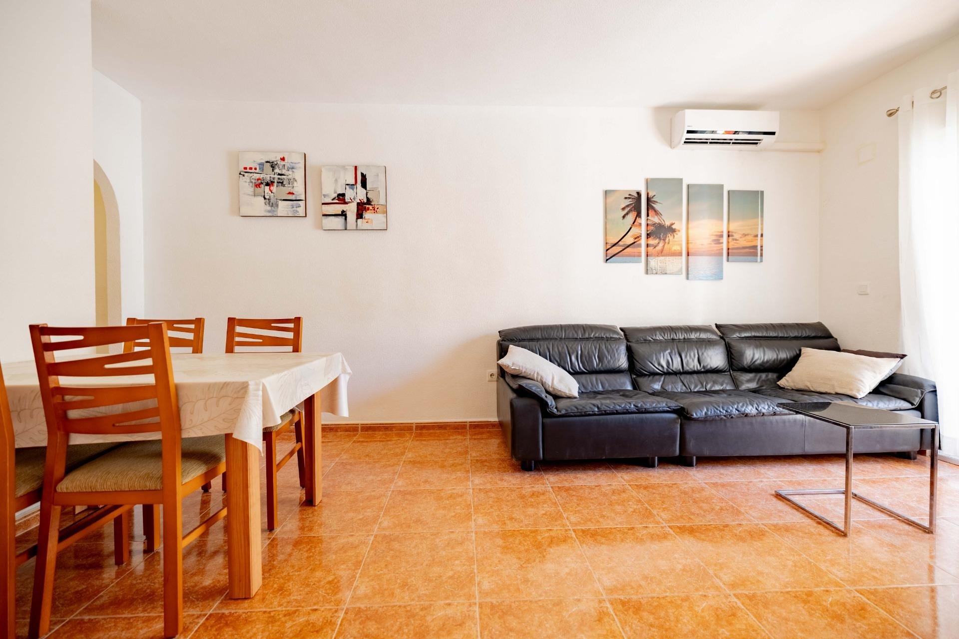 Wiederverkauf - Wohnung -
Torrevieja - Playa de los Locos