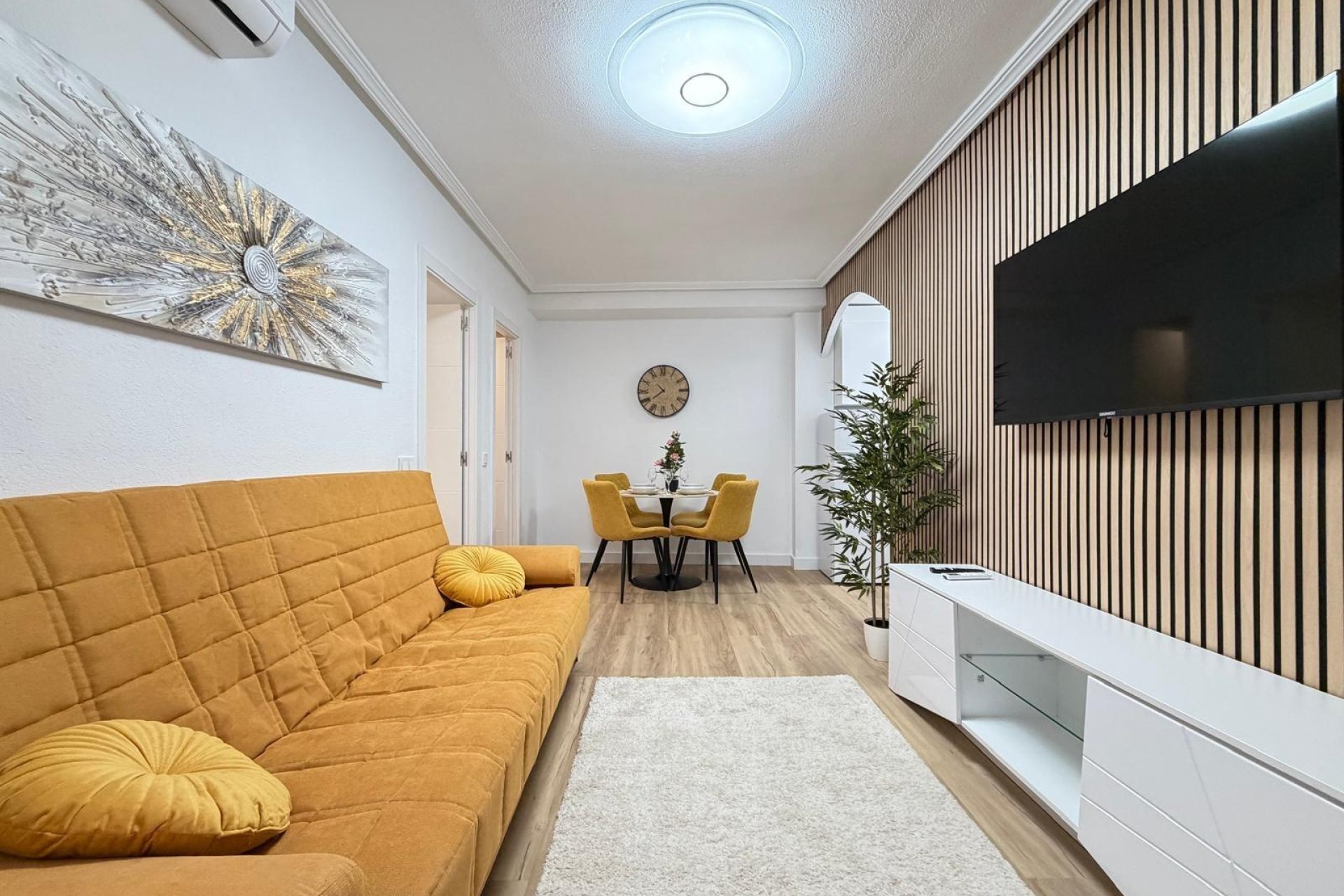 Wiederverkauf - Wohnung -
Torrevieja - Playa de los Locos