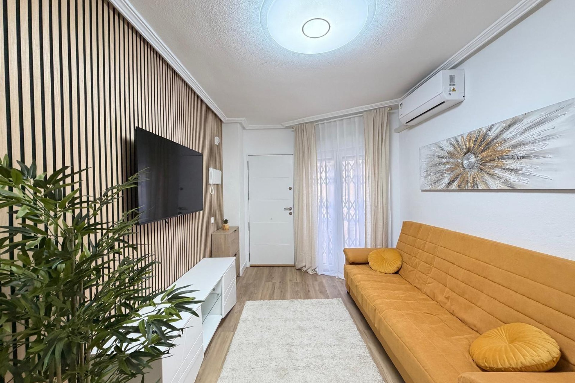 Wiederverkauf - Wohnung -
Torrevieja - Playa de los Locos