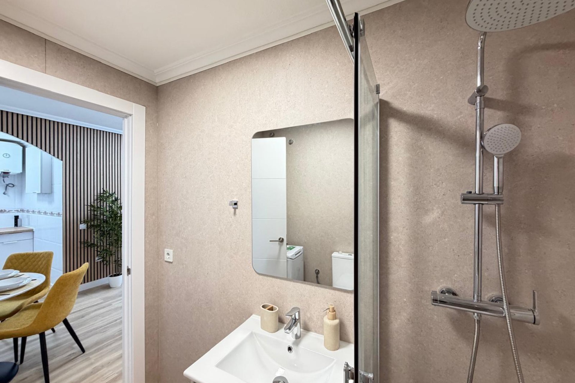 Wiederverkauf - Wohnung -
Torrevieja - Playa de los Locos