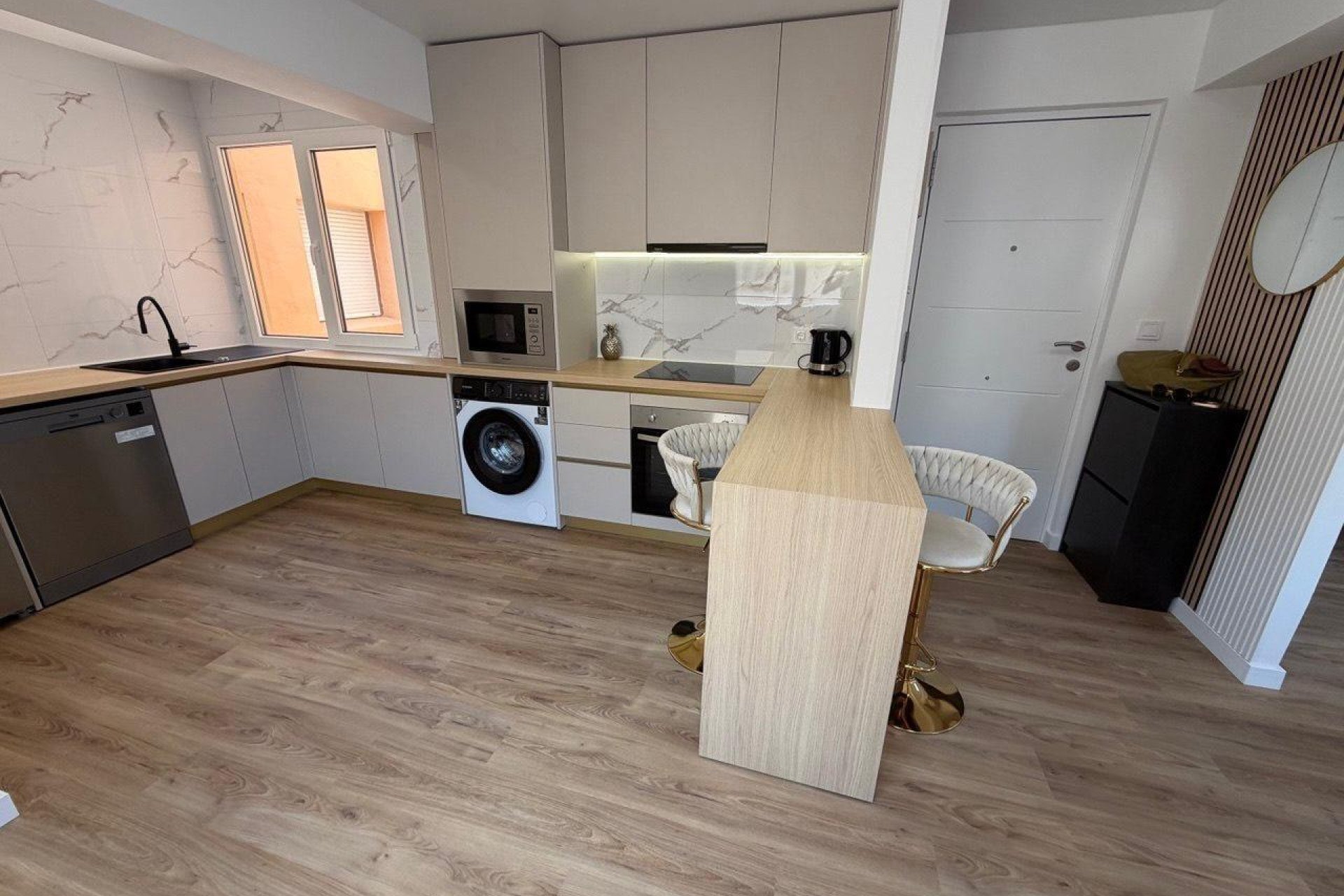 Wiederverkauf - Wohnung -
Torrevieja - Playa de los Locos
