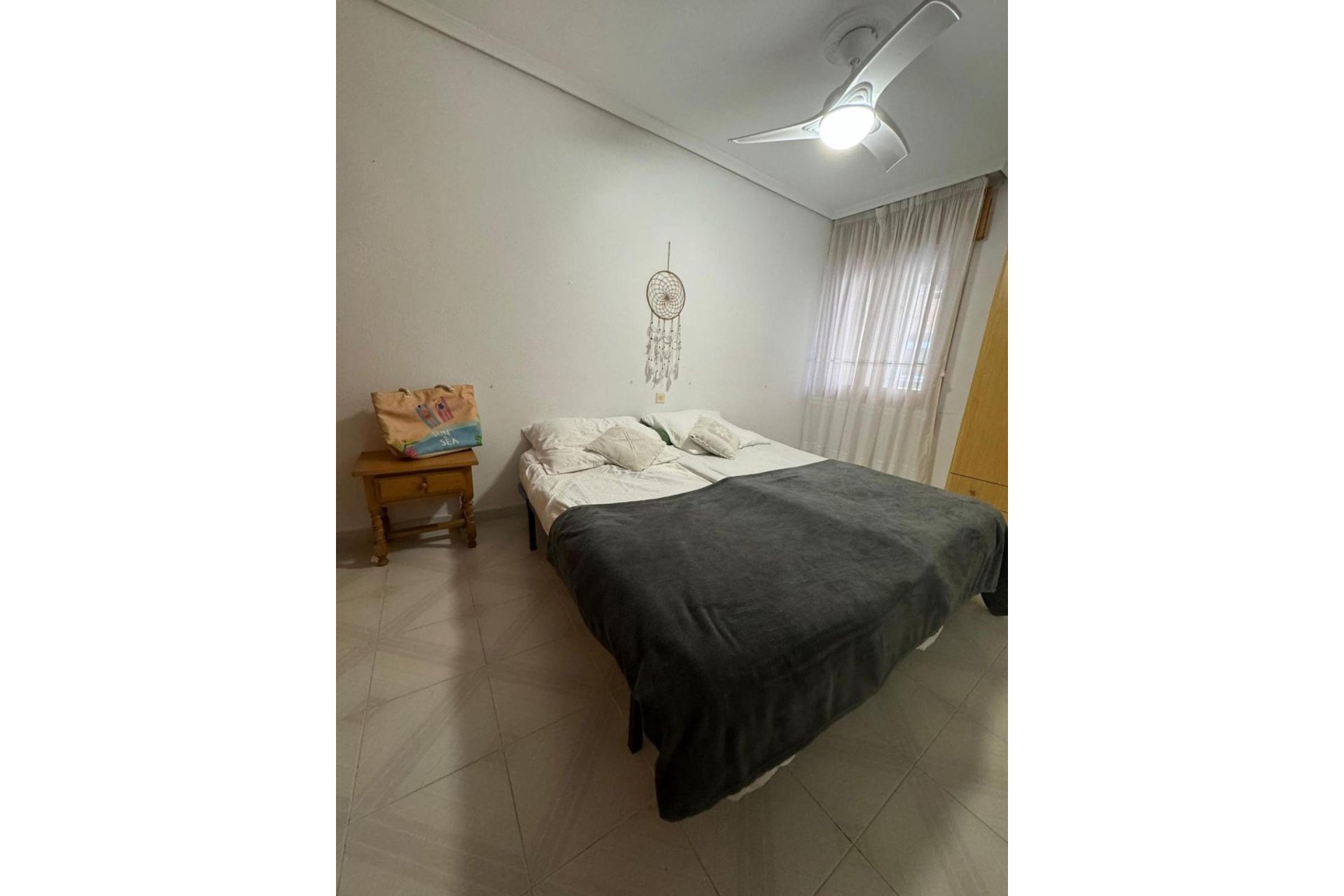 Wiederverkauf - Wohnung -
Torrevieja - Playa De Los Naufragos