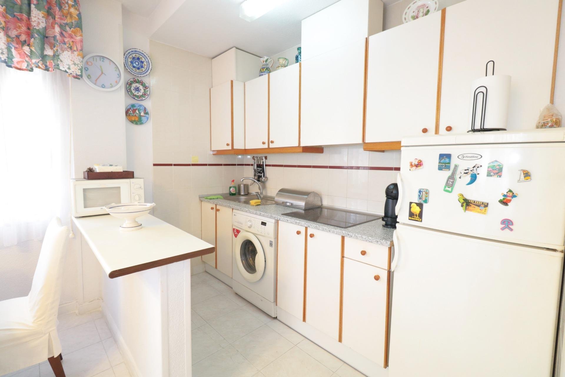 Wiederverkauf - Wohnung -
Torrevieja - Playa De Los Naufragos