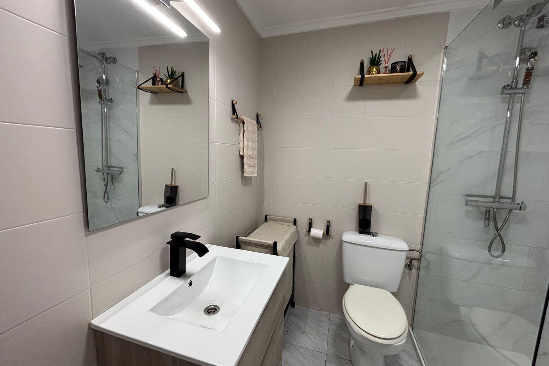 Wiederverkauf - Wohnung -
Torrevieja - Playa del Cura