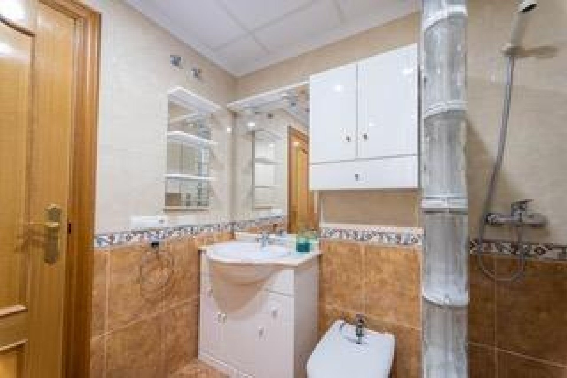 Wiederverkauf - Wohnung -
Torrevieja - Playa del Cura