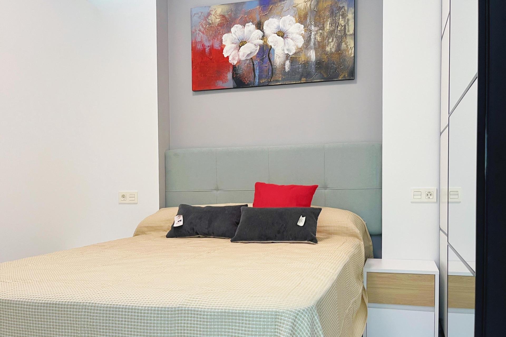 Wiederverkauf - Wohnung -
Torrevieja - Playa del Cura
