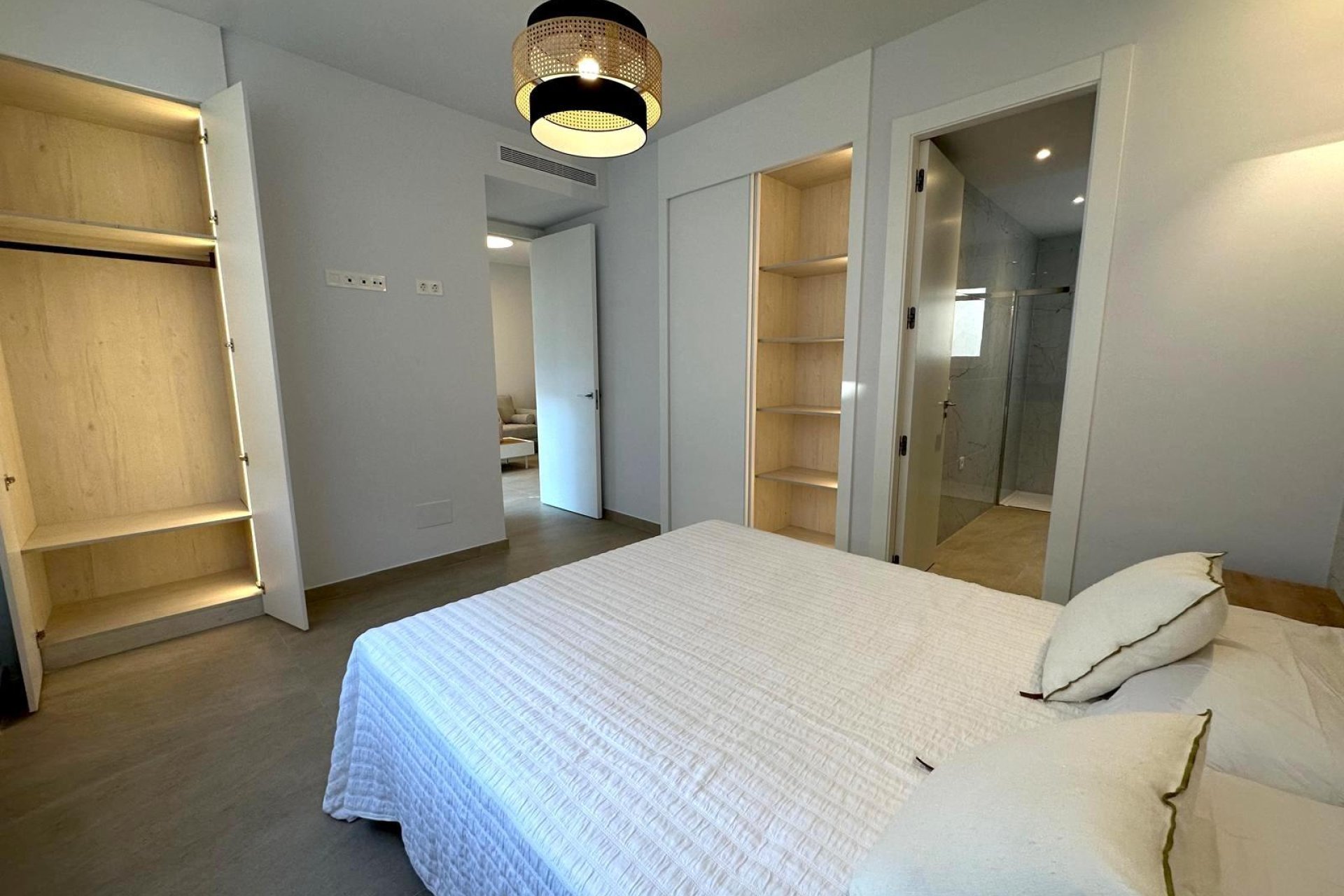 Wiederverkauf - Wohnung -
Torrevieja - Playa del Cura