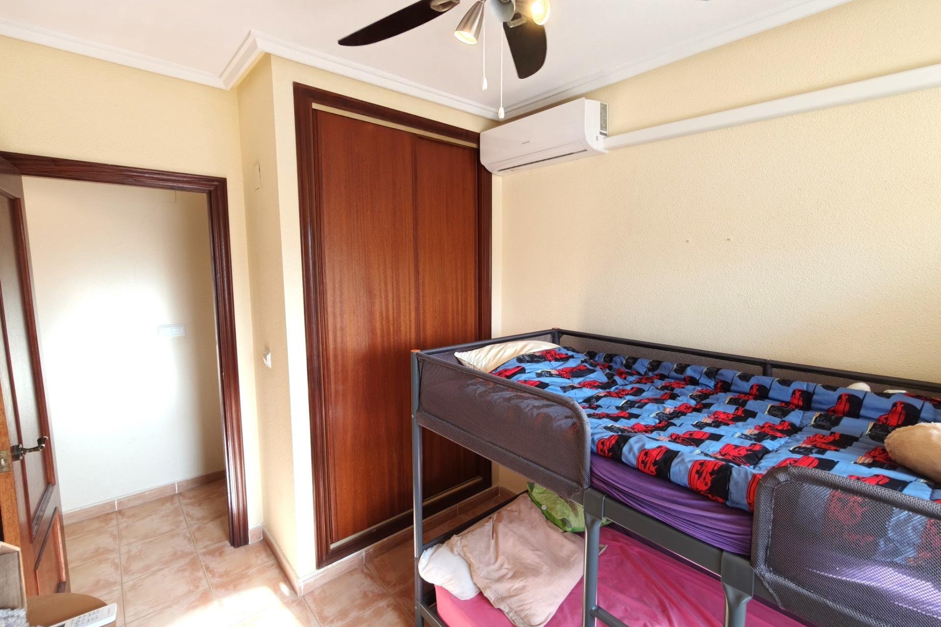 Wiederverkauf - Wohnung -
Torrevieja - Playa del Cura