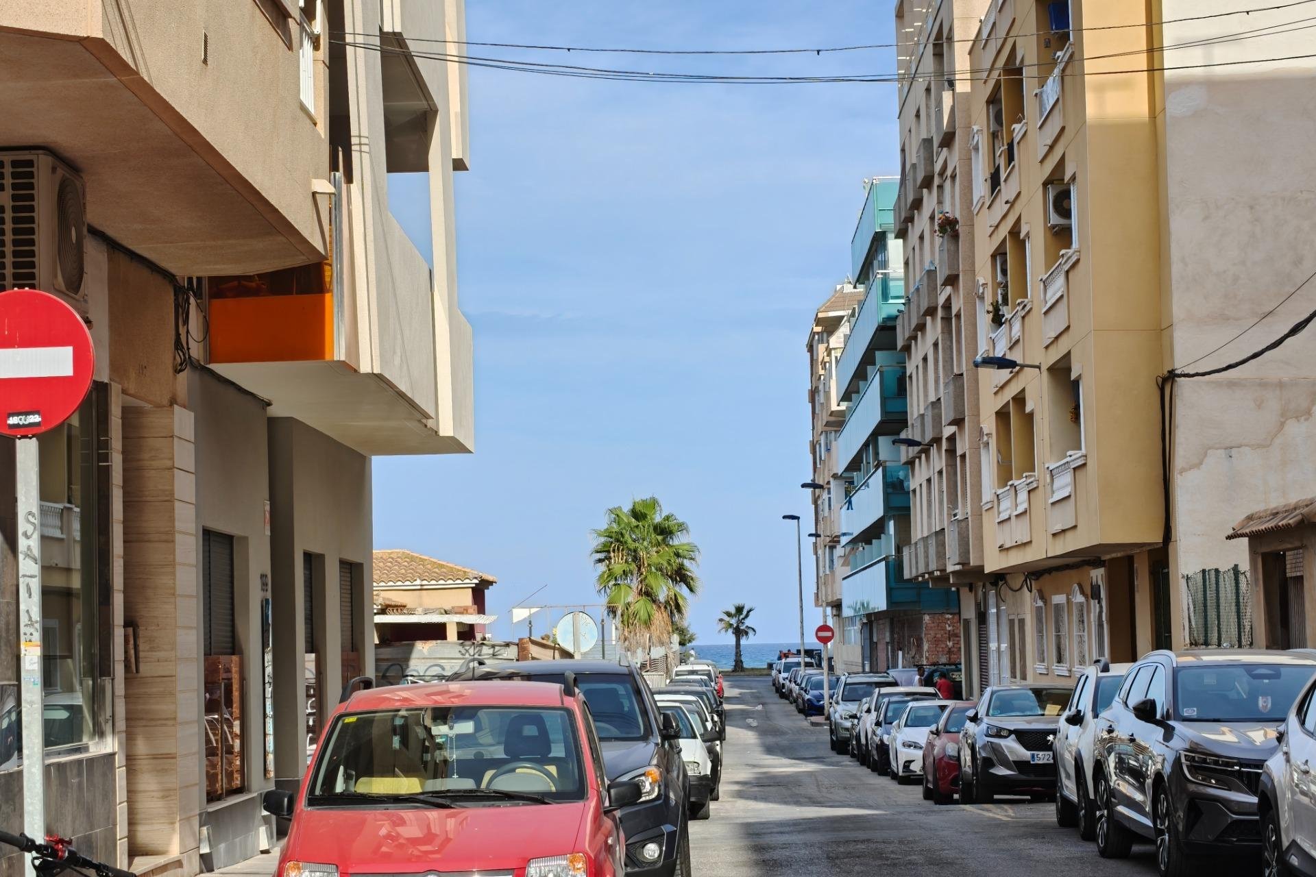 Wiederverkauf - Wohnung -
Torrevieja - Playa del Cura