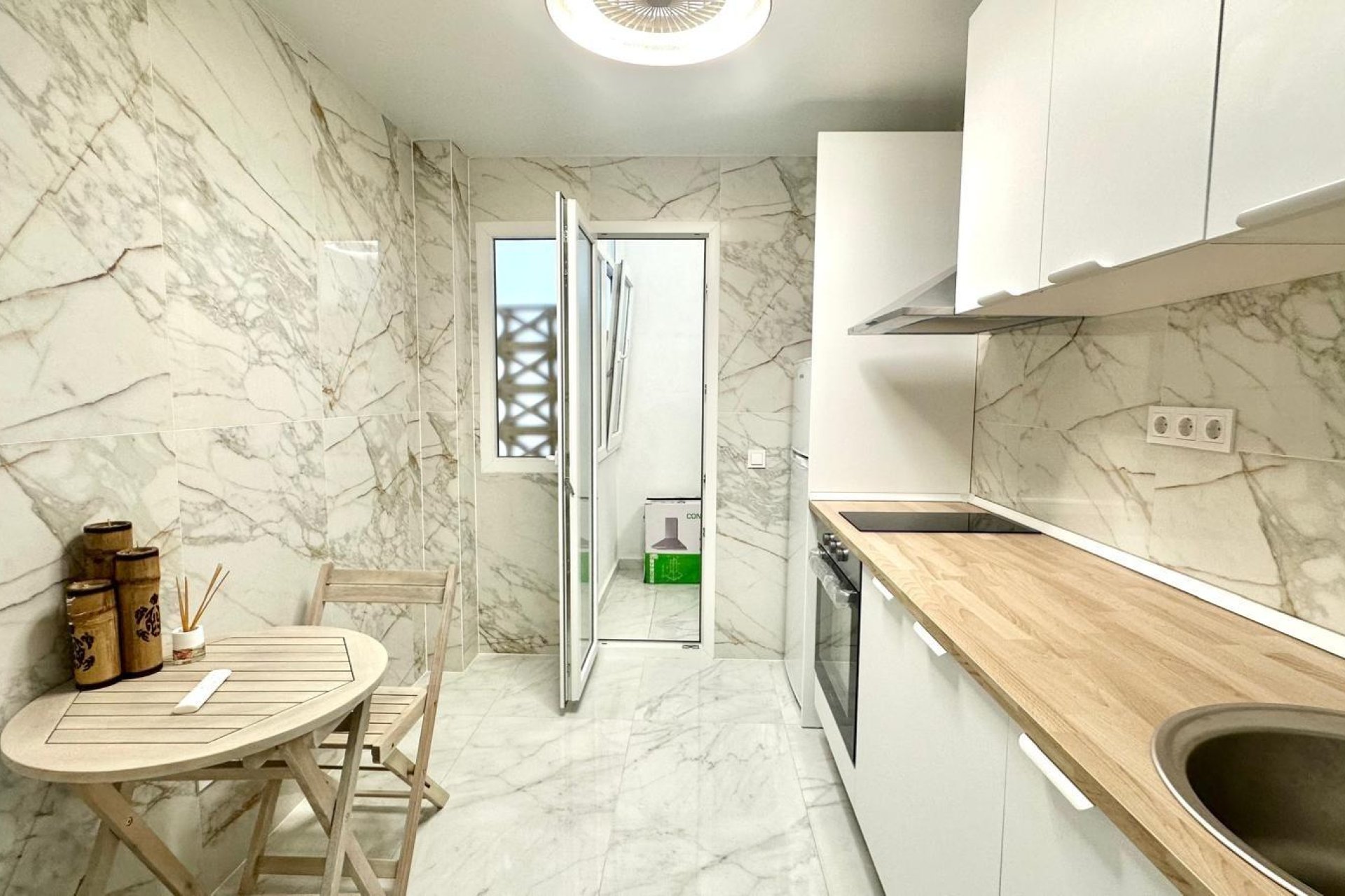 Wiederverkauf - Wohnung -
Torrevieja - Playa del Cura