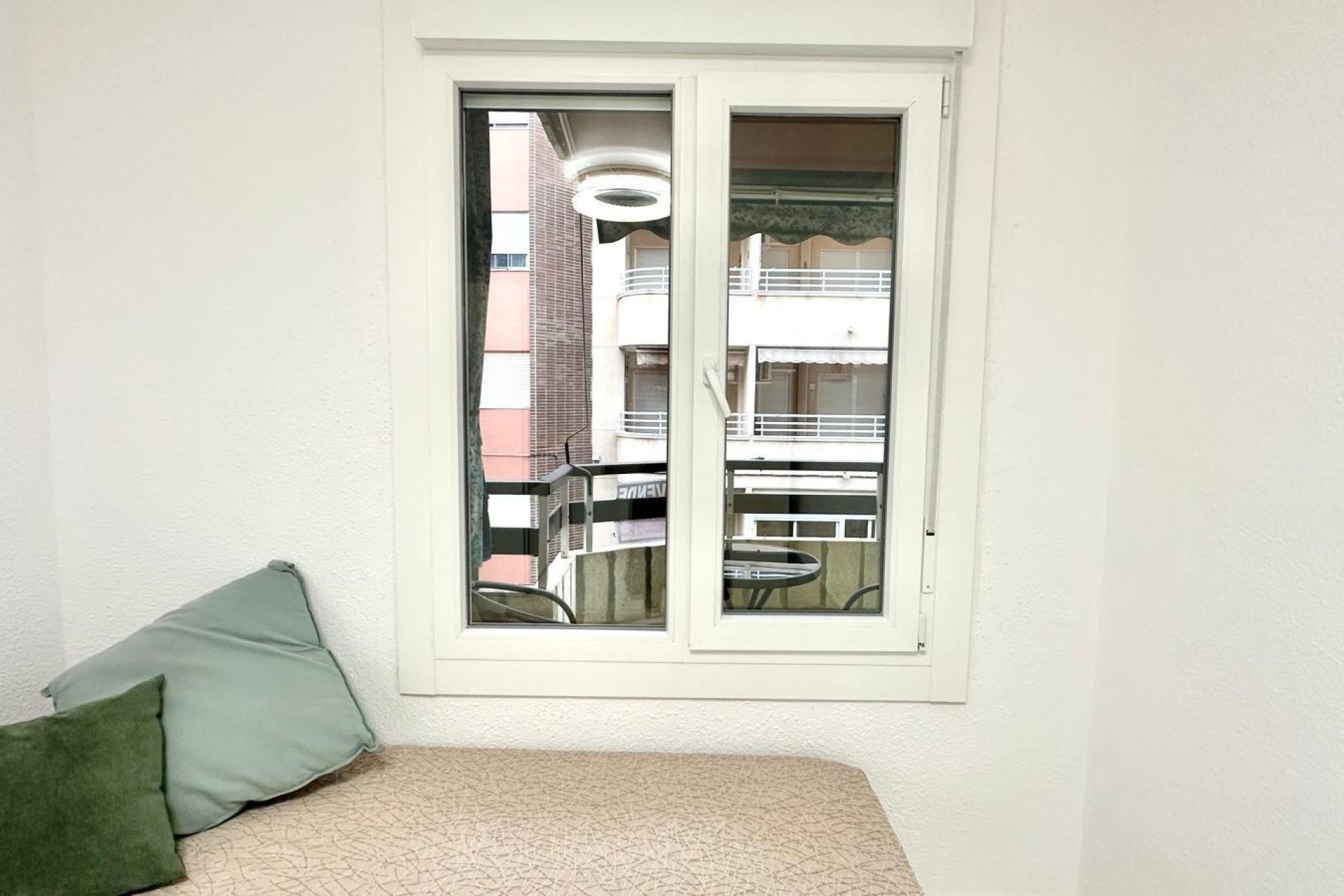 Wiederverkauf - Wohnung -
Torrevieja - Playa del Cura