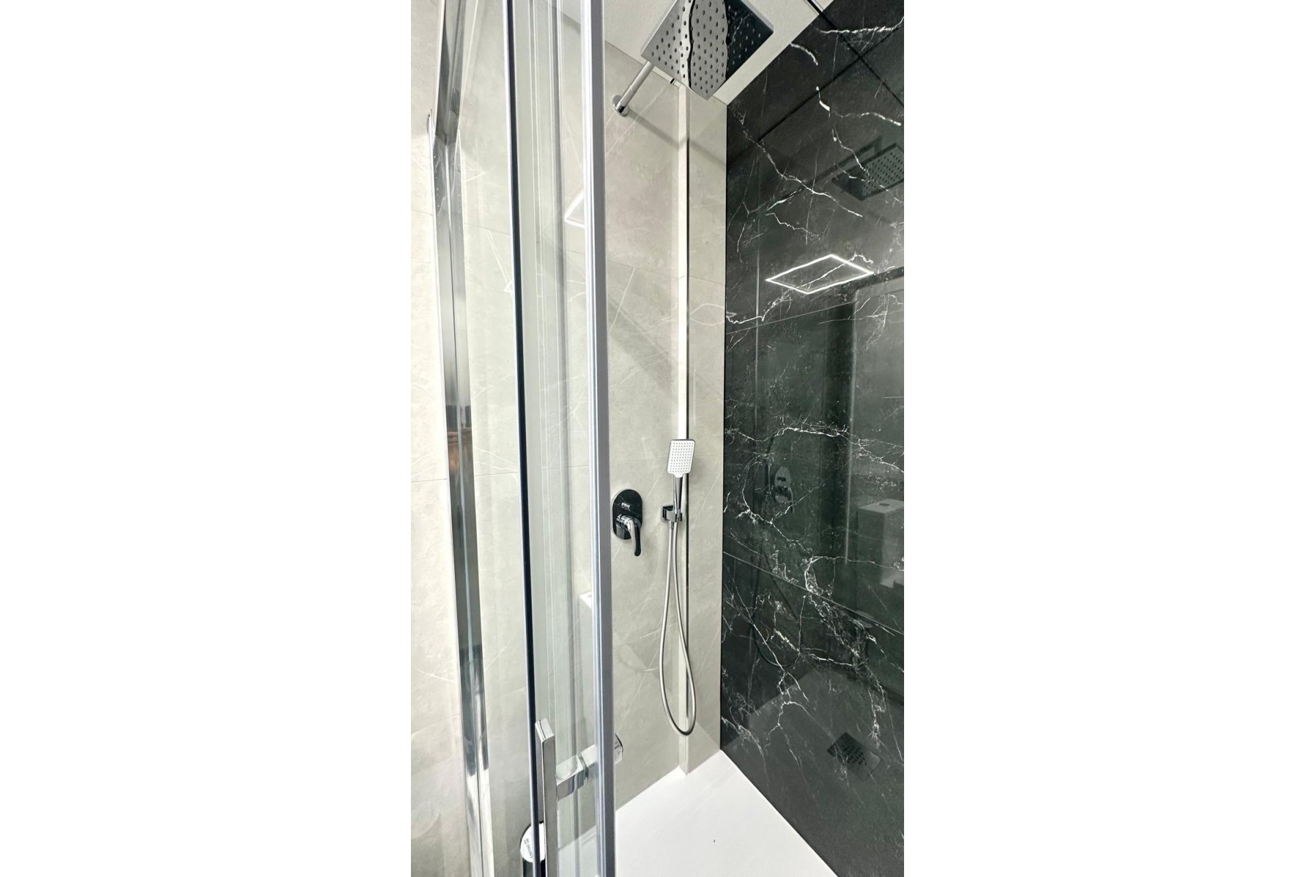 Wiederverkauf - Wohnung -
Torrevieja - Playa del Cura