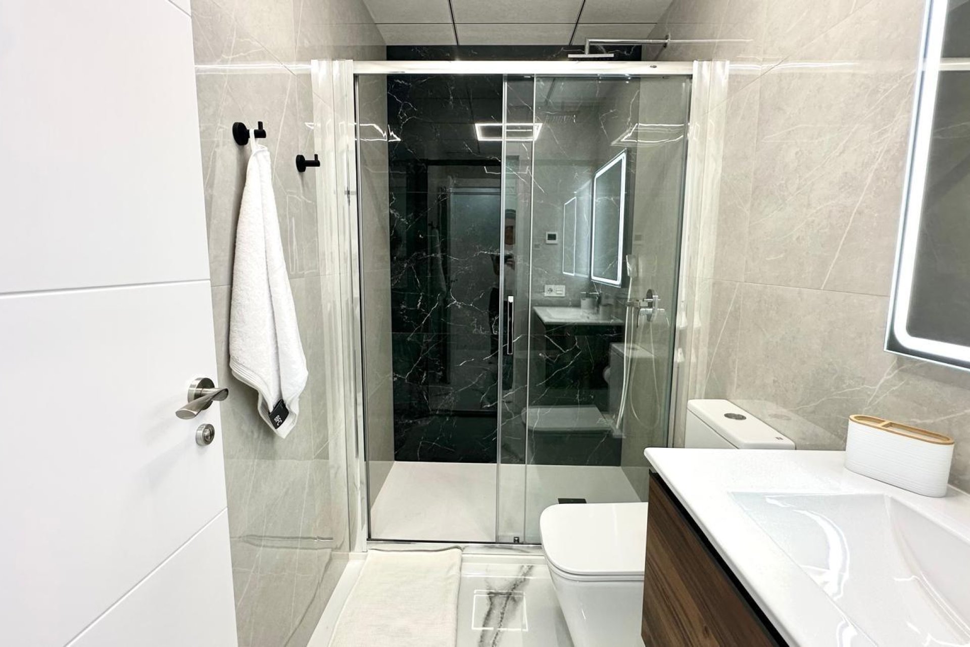 Wiederverkauf - Wohnung -
Torrevieja - Playa del Cura