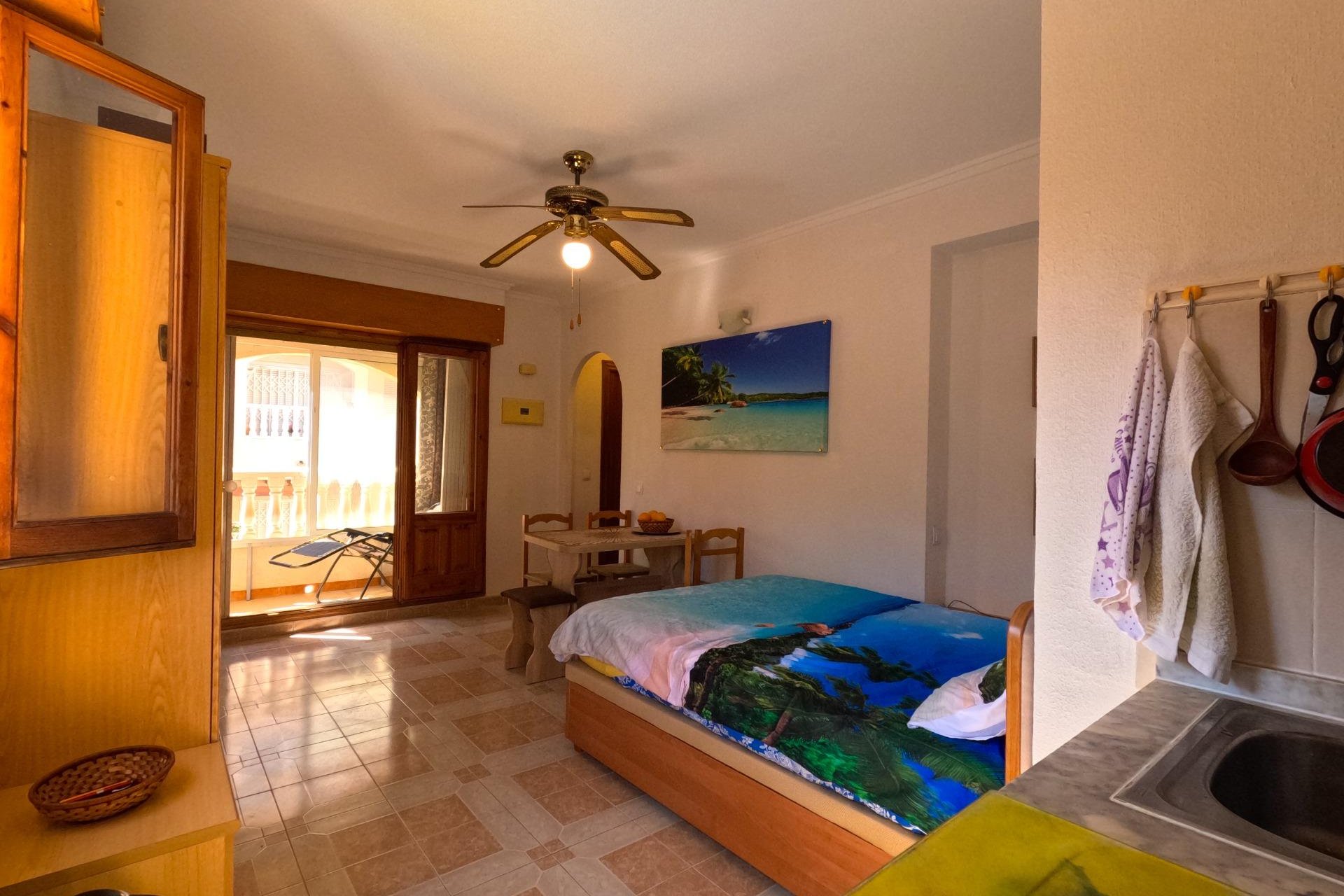 Wiederverkauf - Wohnung -
Torrevieja - Playa del Cura