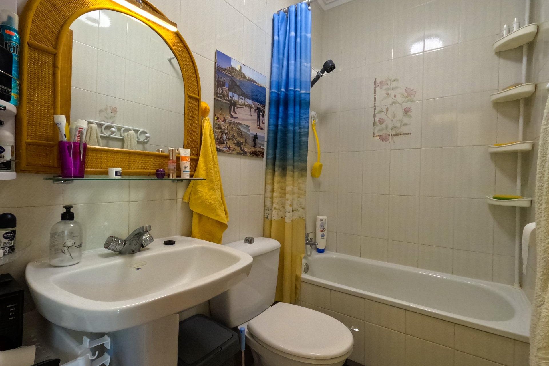 Wiederverkauf - Wohnung -
Torrevieja - Playa del Cura