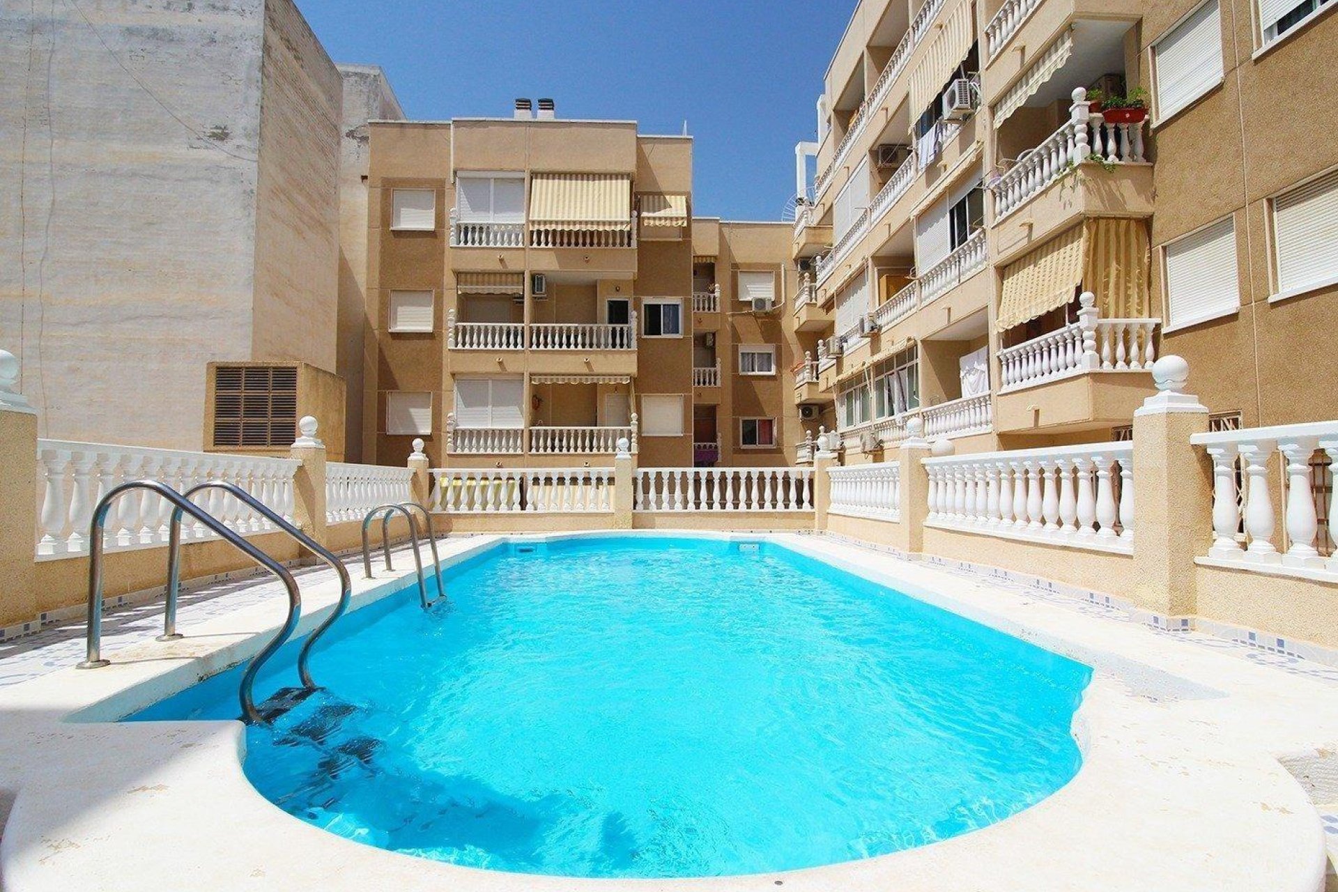 Wiederverkauf - Wohnung -
Torrevieja - Playa del Cura