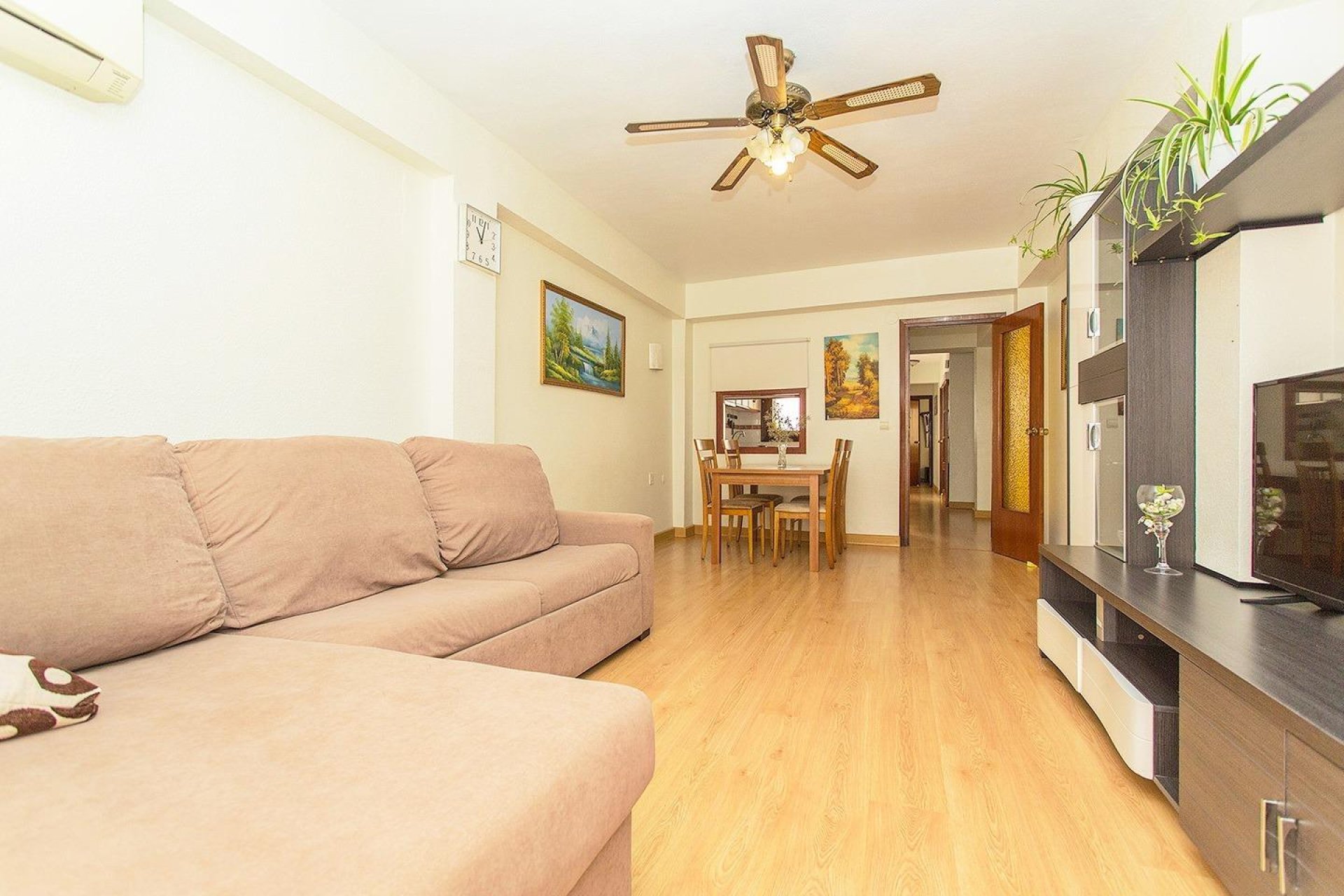 Wiederverkauf - Wohnung -
Torrevieja - Playa del Cura