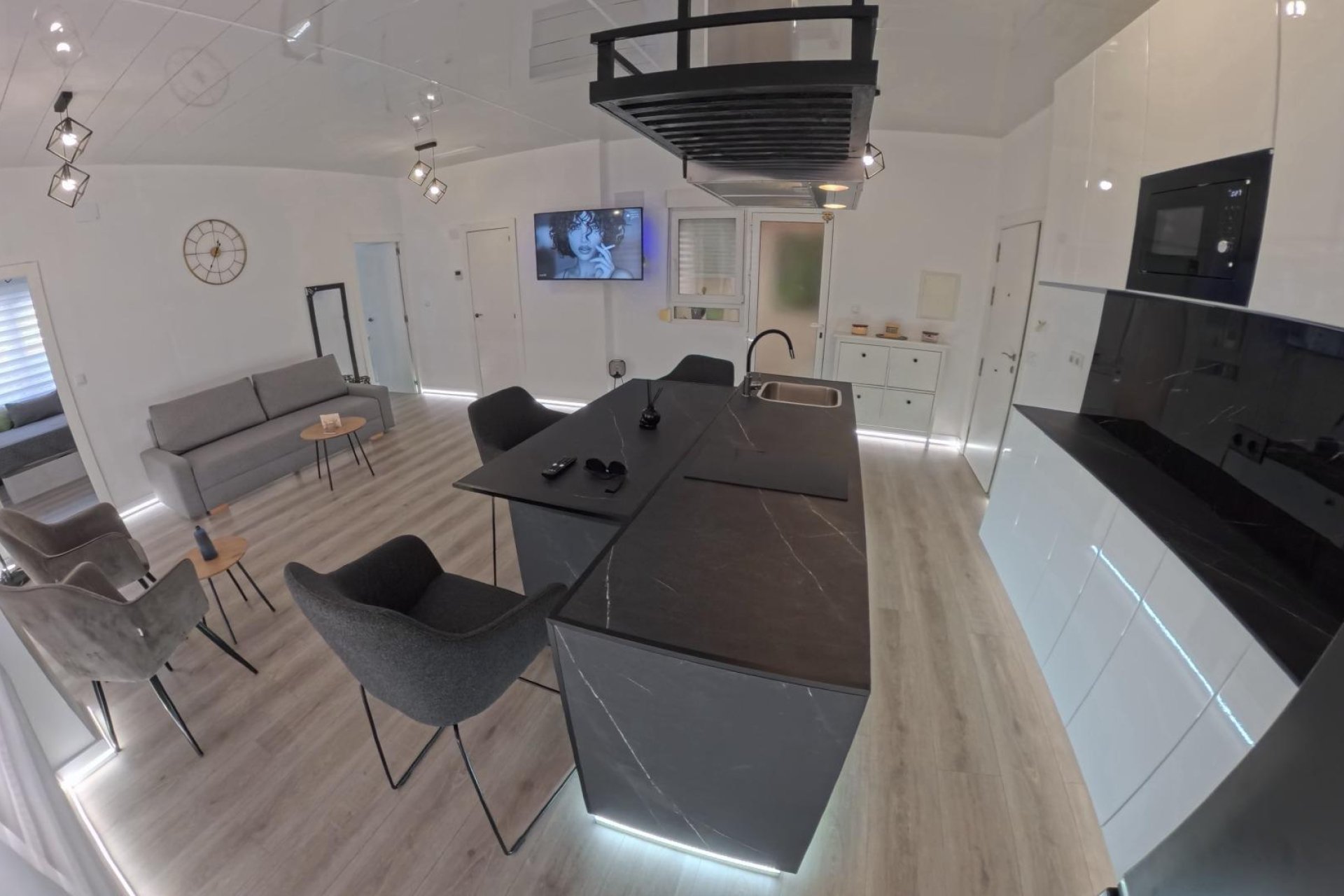 Wiederverkauf - Wohnung -
Torrevieja - Playa del Cura