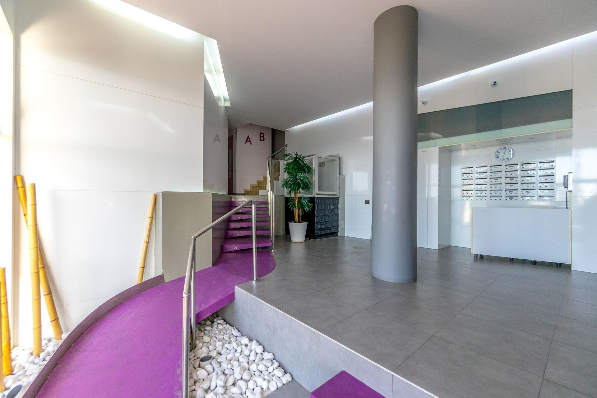 Wiederverkauf - Wohnung -
Torrevieja - Playa del Cura