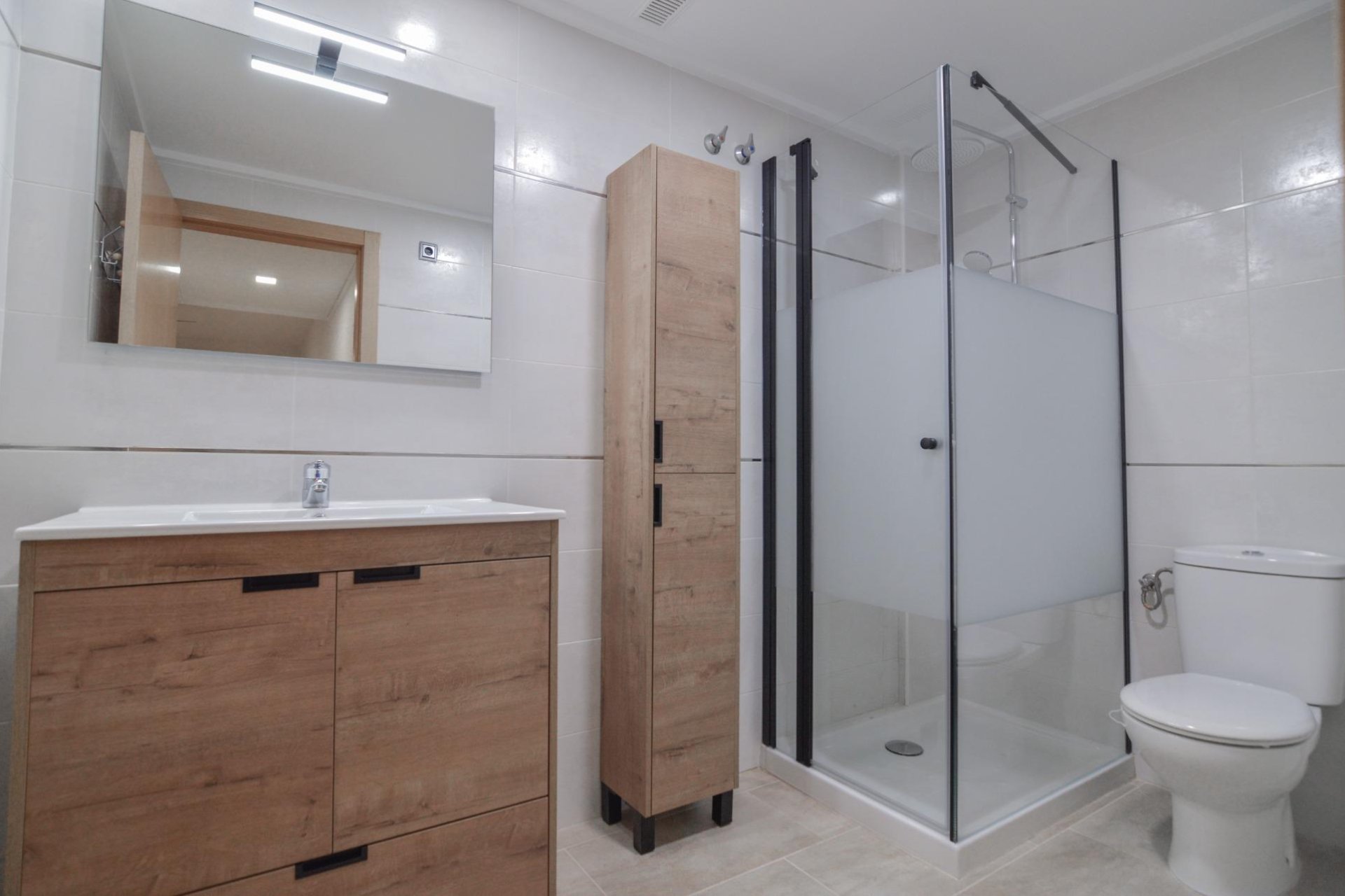 Wiederverkauf - Wohnung -
Torrevieja - Playa del Cura