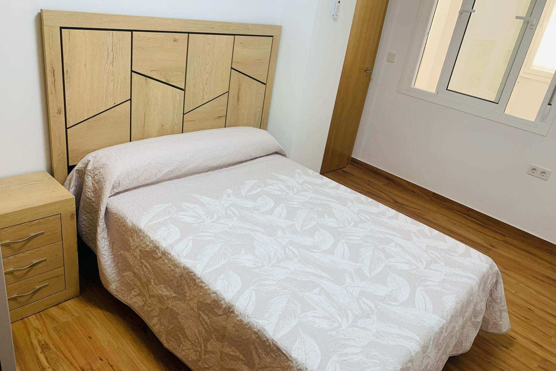 Wiederverkauf - Wohnung -
Torrevieja - Playa del Cura