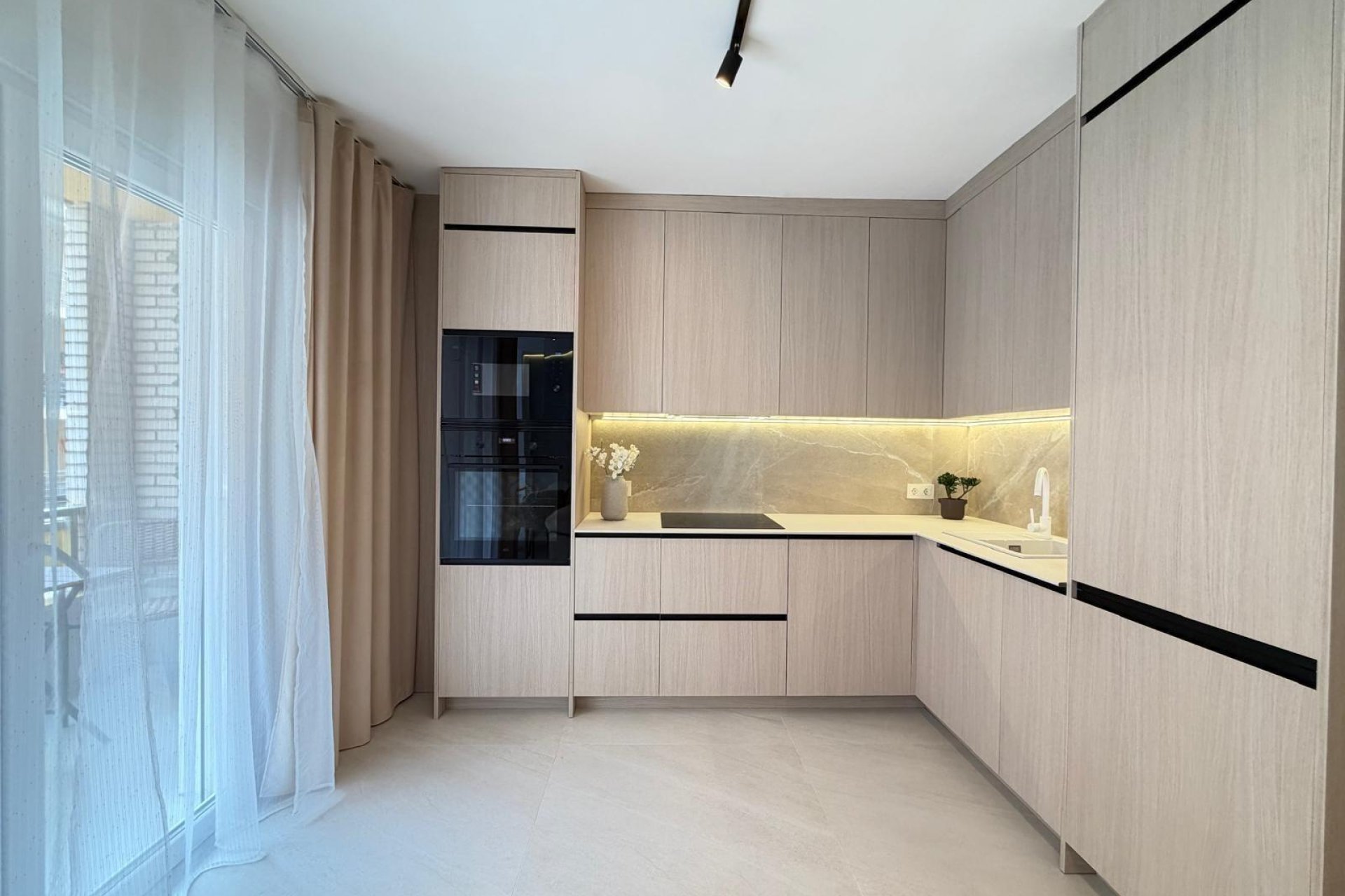 Wiederverkauf - Wohnung -
Torrevieja - Playa del Cura