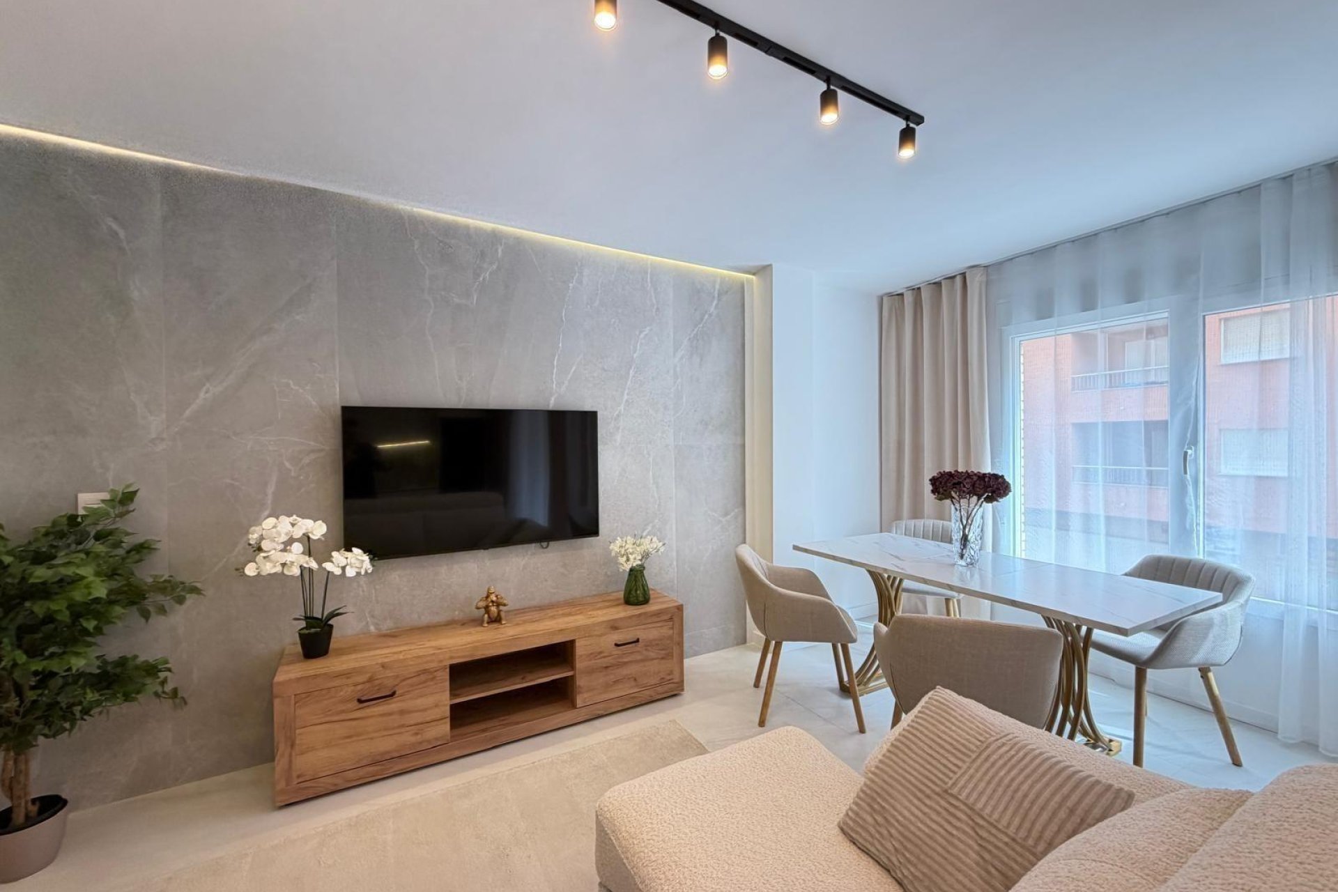 Wiederverkauf - Wohnung -
Torrevieja - Playa del Cura