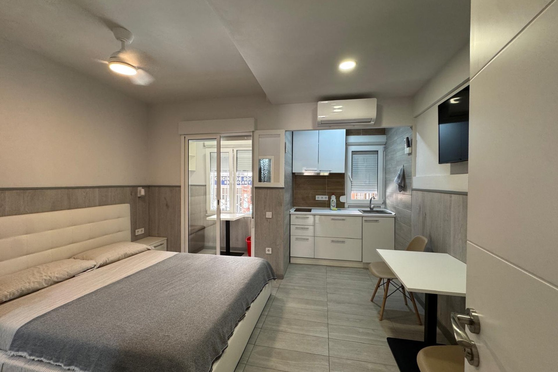 Wiederverkauf - Wohnung -
Torrevieja - Playa del Cura