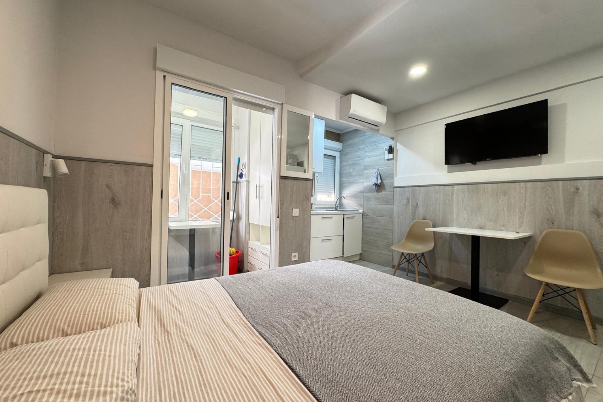 Wiederverkauf - Wohnung -
Torrevieja - Playa del Cura