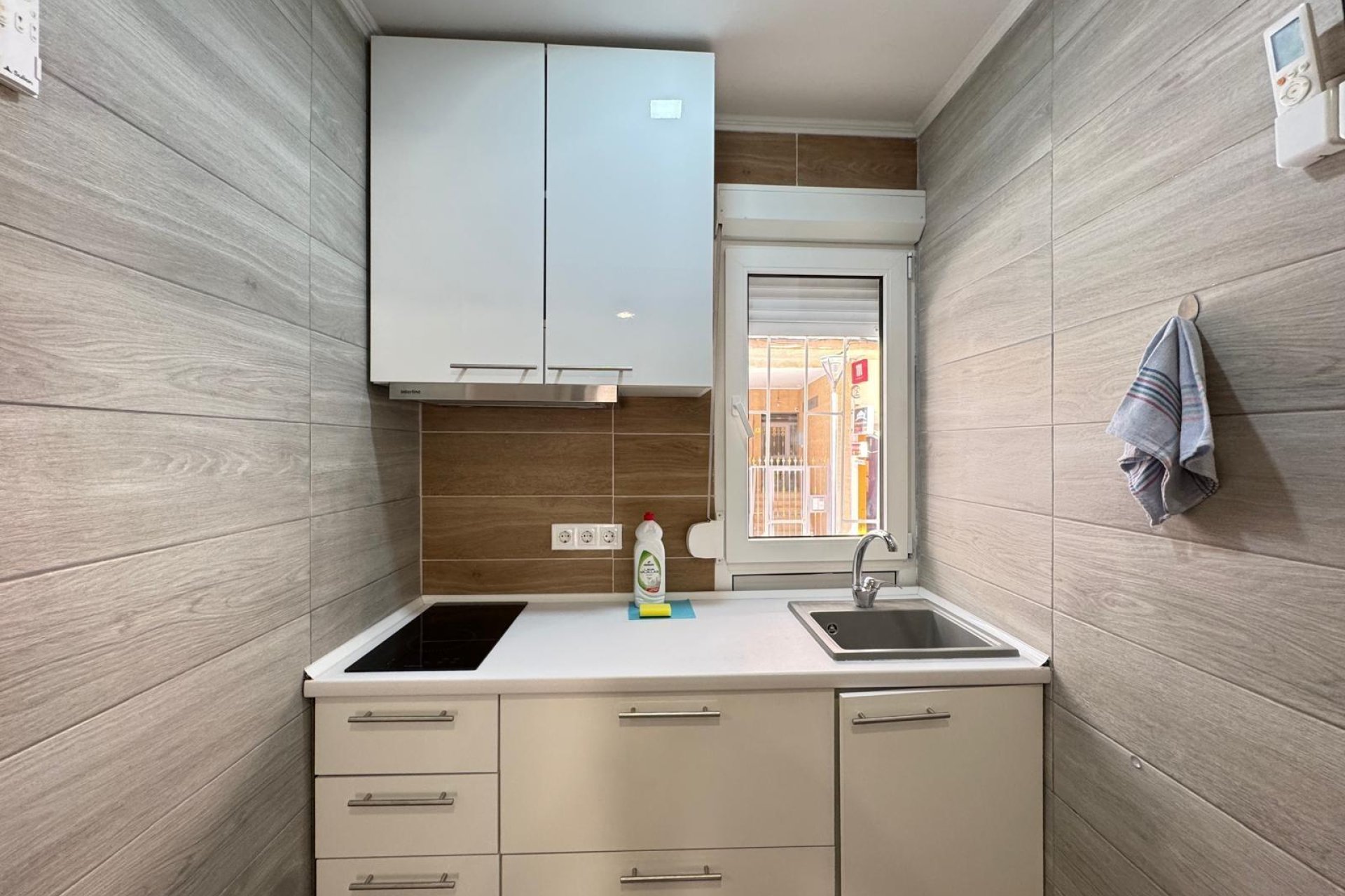Wiederverkauf - Wohnung -
Torrevieja - Playa del Cura