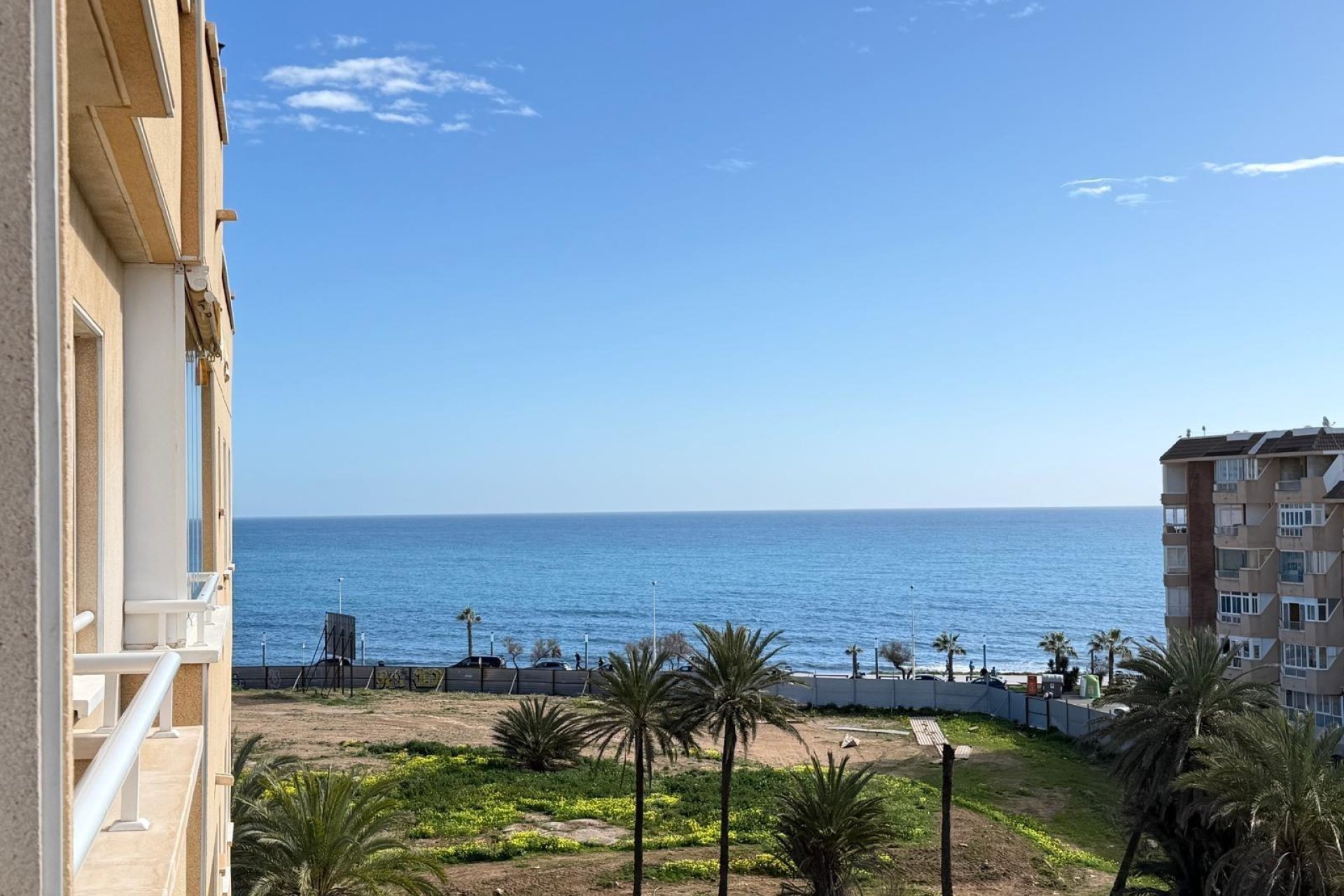 Wiederverkauf - Wohnung -
Torrevieja - Playa del Cura