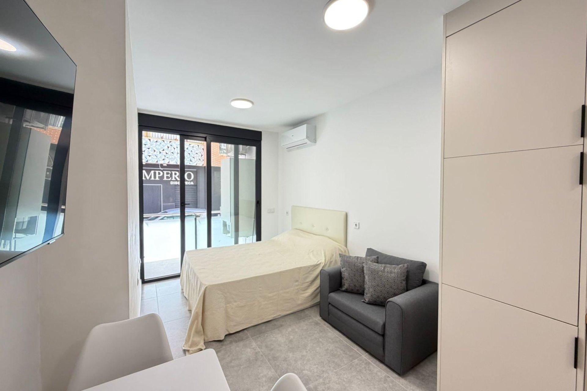 Wiederverkauf - Wohnung -
Torrevieja - Playa del Cura